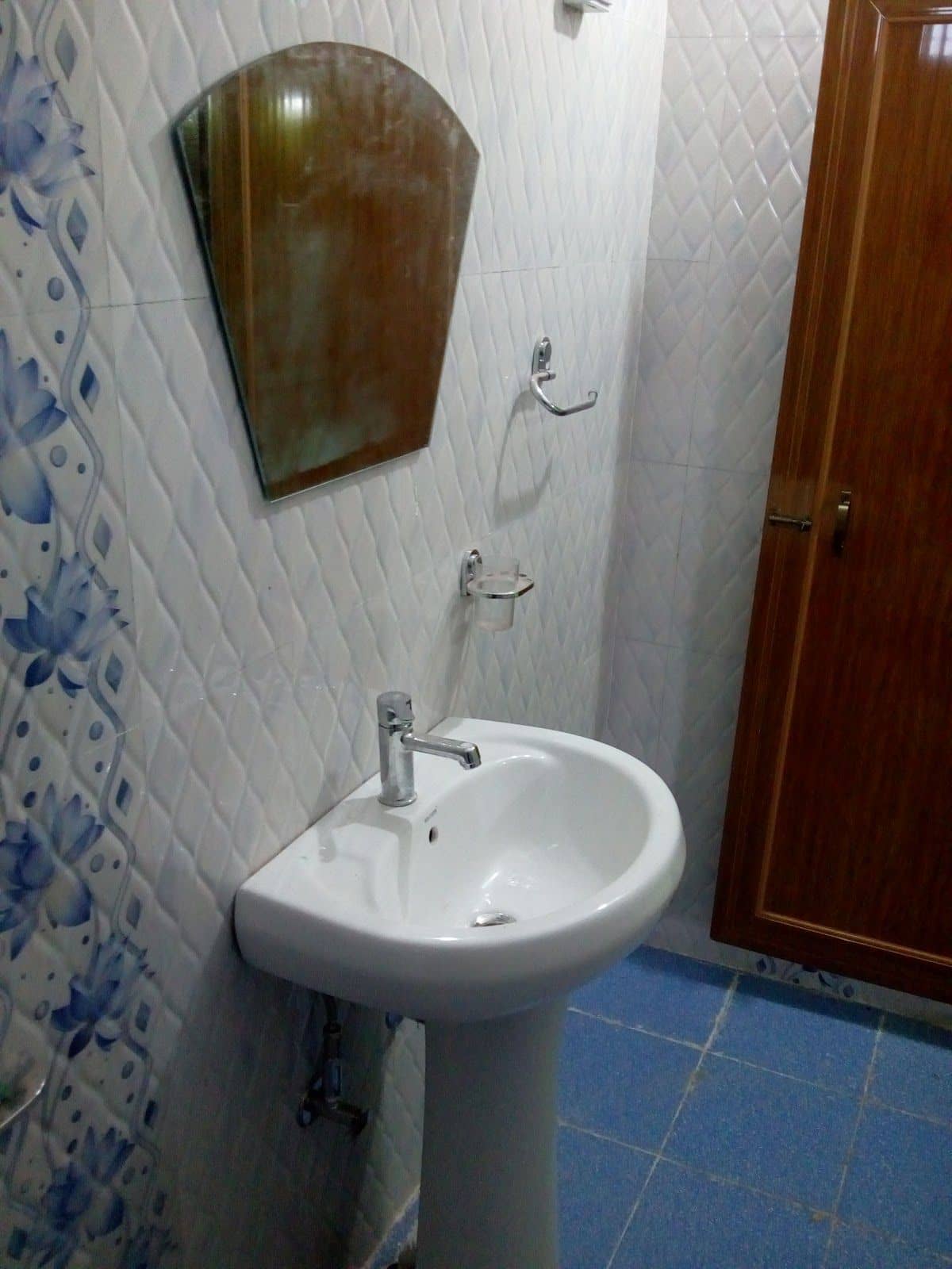 Charming Hillside with Stunning Mountain Views - Takdah photo 4