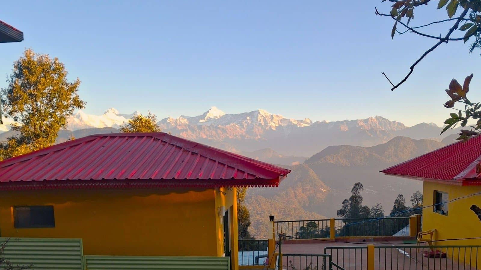 Panchachuli View Homestay w/ Bonfire, Uttarakhand - Chaukori, Uttarakhand