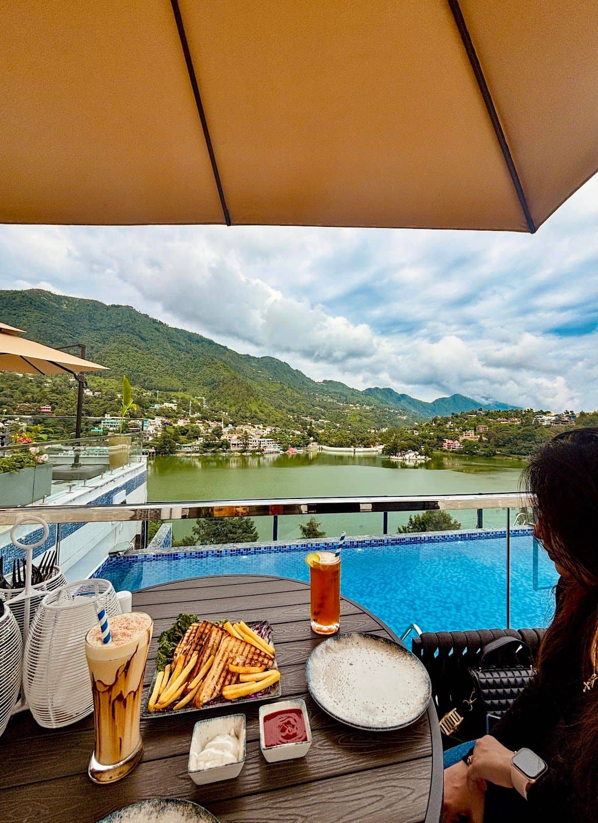 Lake View Villa w/ Infinity Pool & Meals - Bhimtal, Uttarakhand photo 4