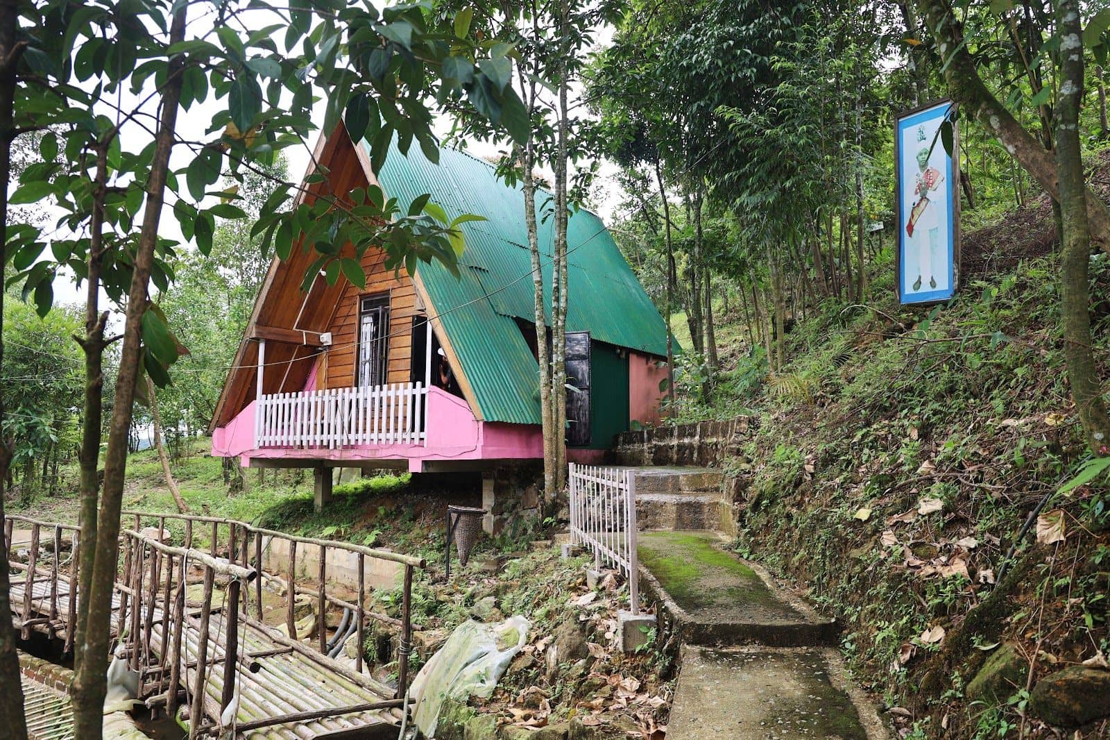 Cozy Hut-Style Stays | Nature Getaway | In-House - Hillside Highway Cottages Shilong Dawki Road