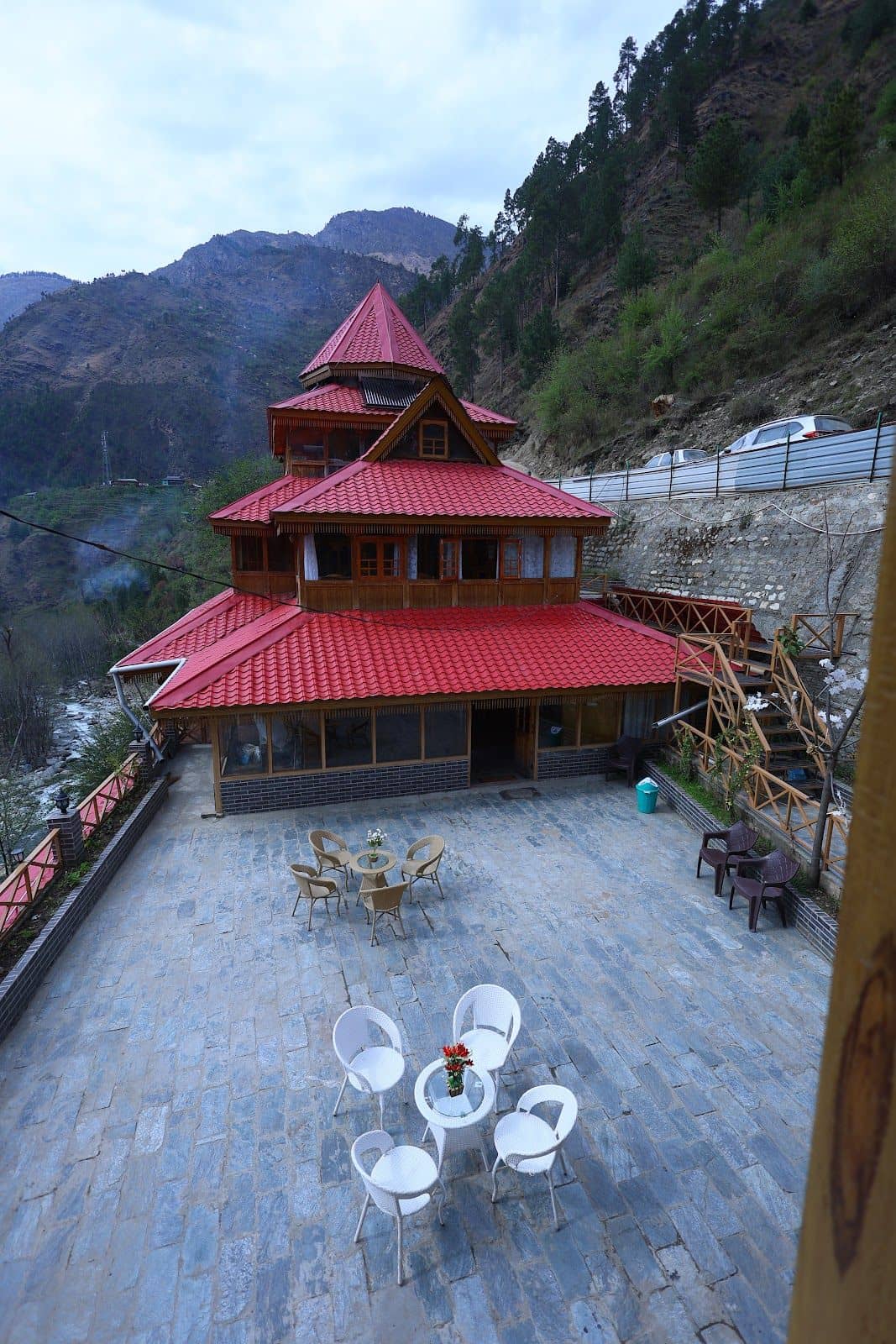 Riverside Homestay w/ Mountain Views, HP - Chippni, HP