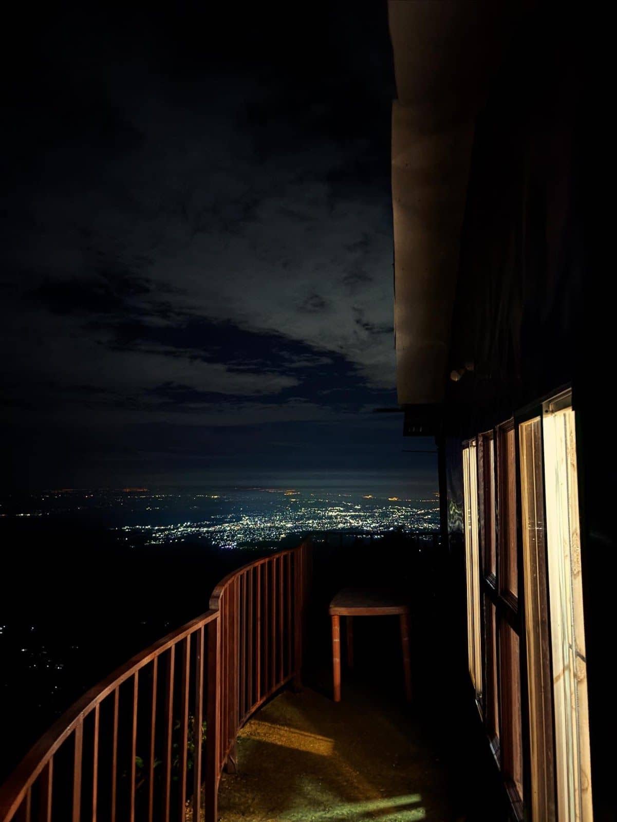 Hilltop Farm-Stay with Great Views & Local Charm - Kurseong