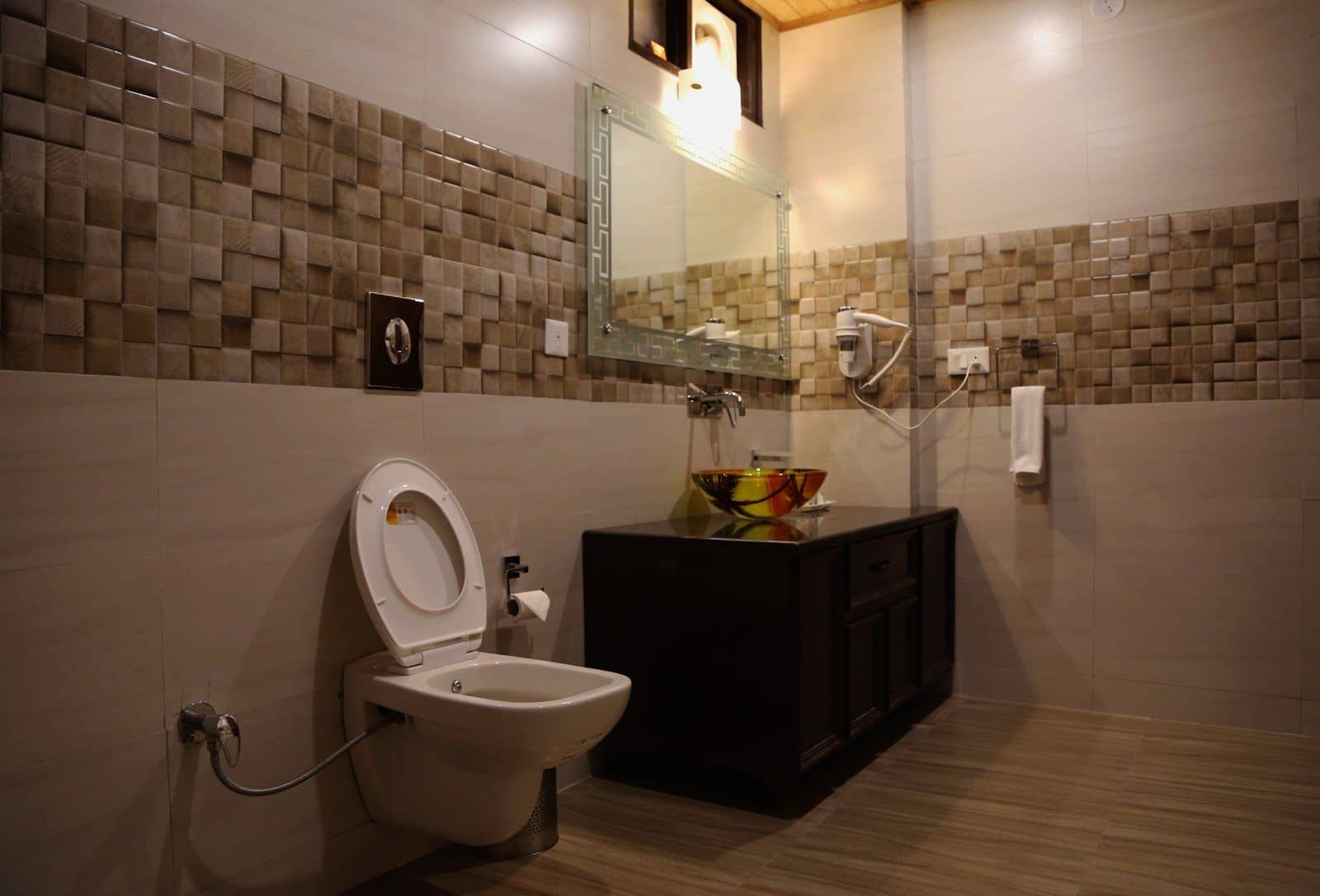 Villa w/ Valley Views, Pool & , HP - Himachal Pradesh photo 5