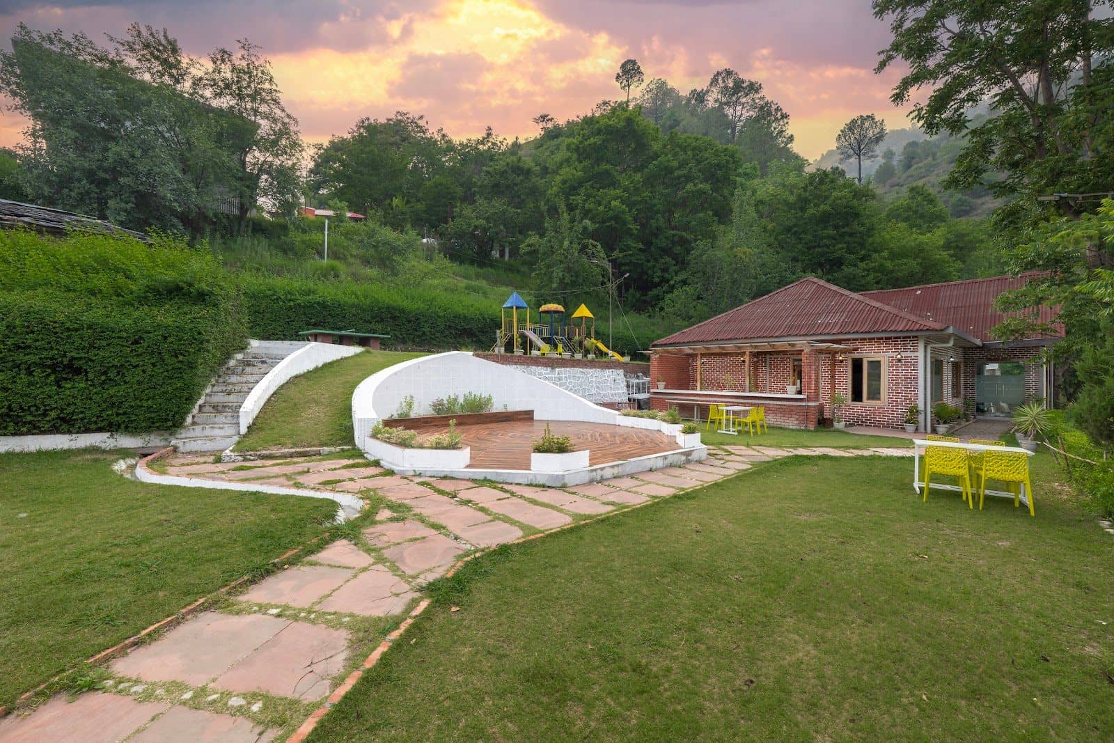 Tents & Cottages w/ Bonfire, HP - Sadhupul, HP photo 5