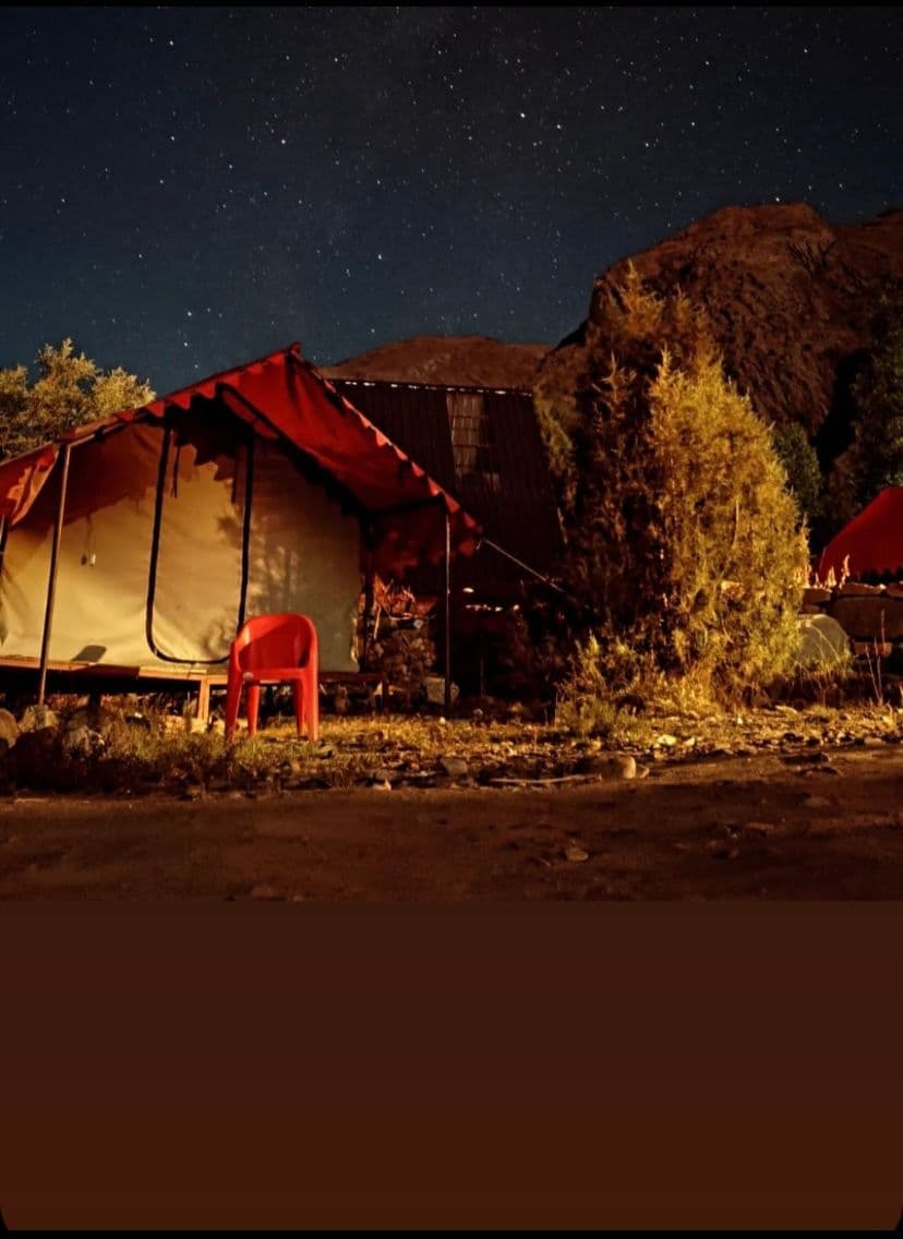 Hut & w/ Bonfire, HP in Jispa, HP 2