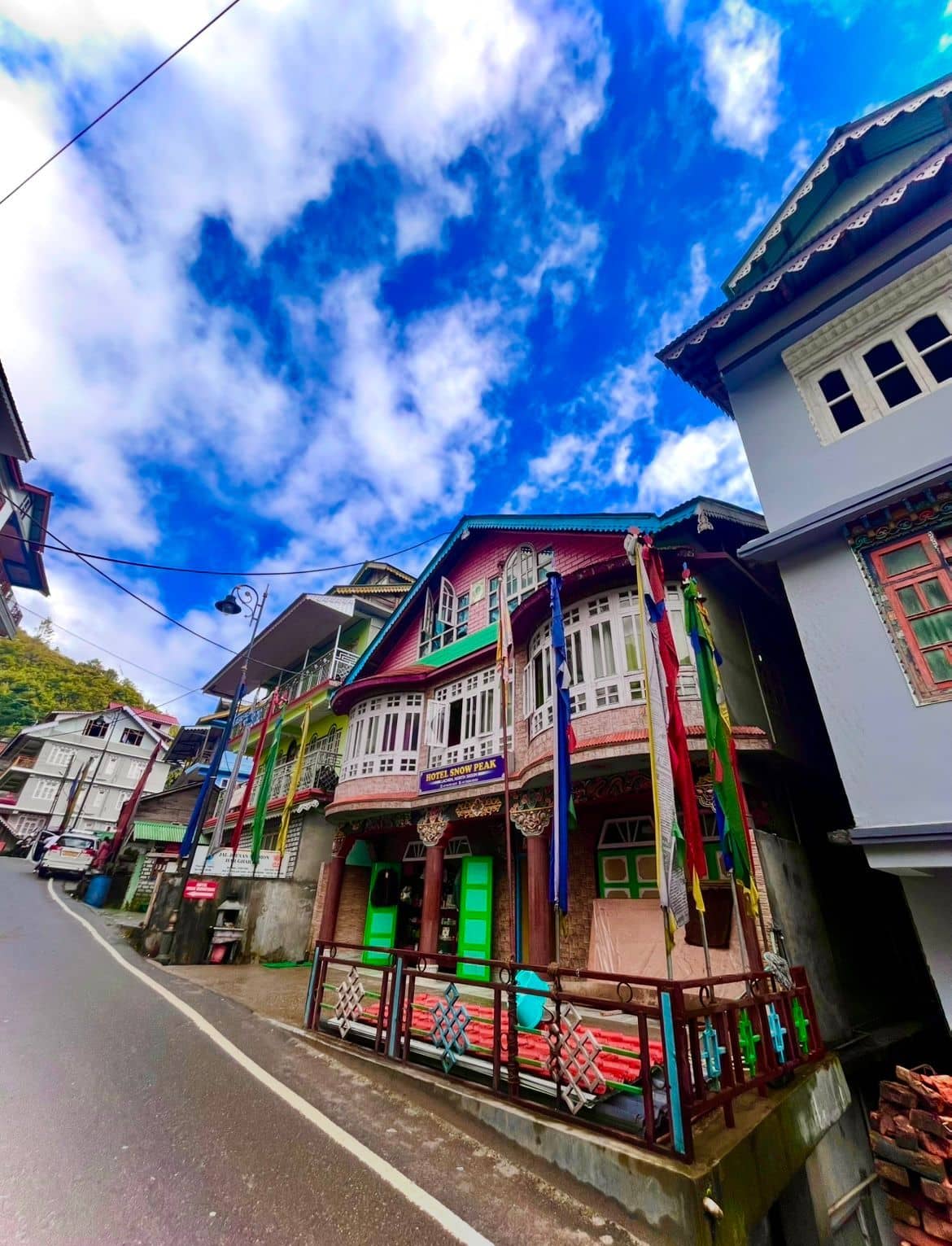 Mtn View Hotel w/Fireplace & Home Food - Lachen, Sikkim