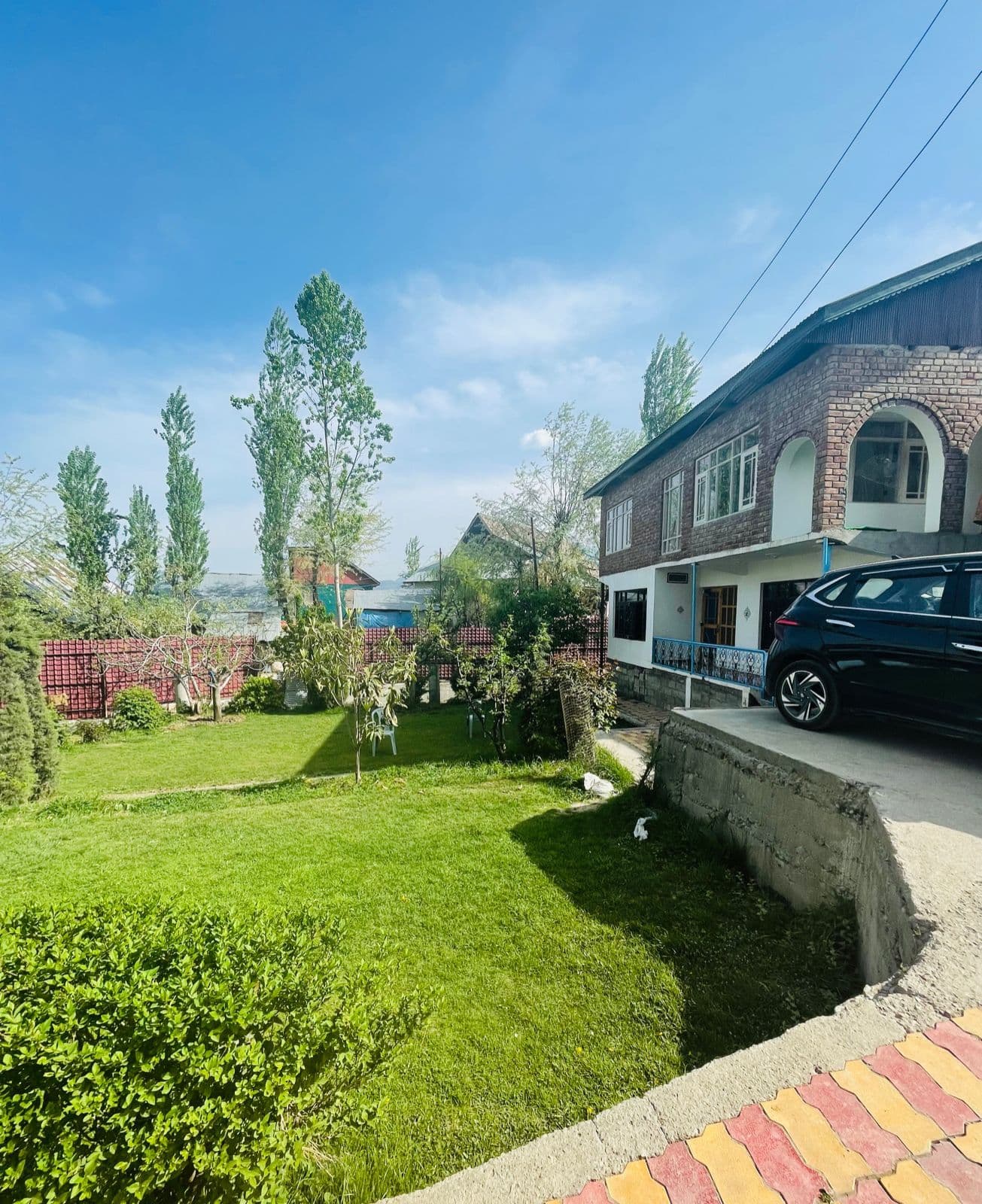Homestay w/ Home Meals & Garden, Kashmir in Tangmarg, Kashmir 1