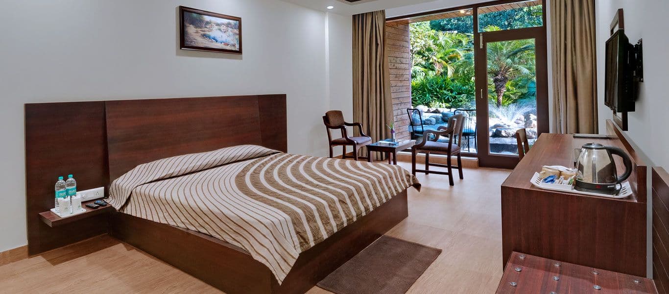 River Access Villa w/ Pool & Fresh Meals, UK in Uttarakhand 2