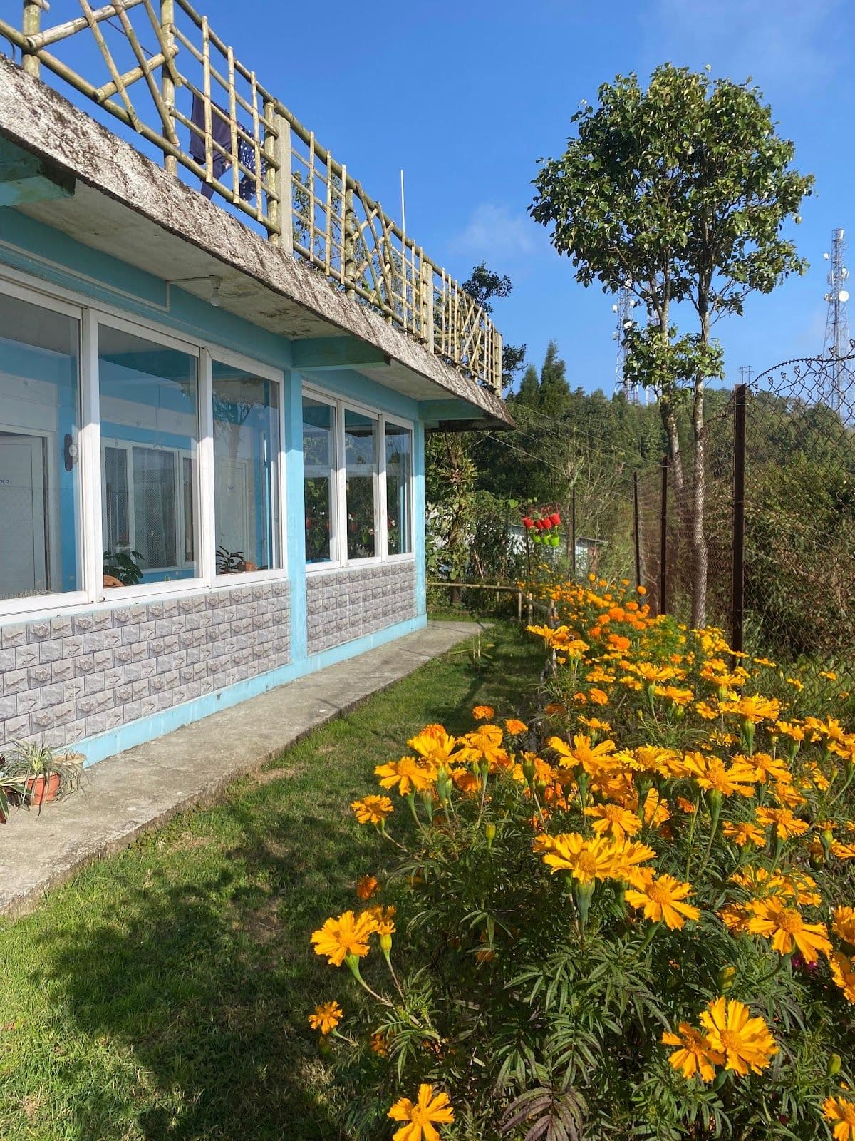 Mountain View Homestay: Kurseong Sunrise Retreat in Deorali 8