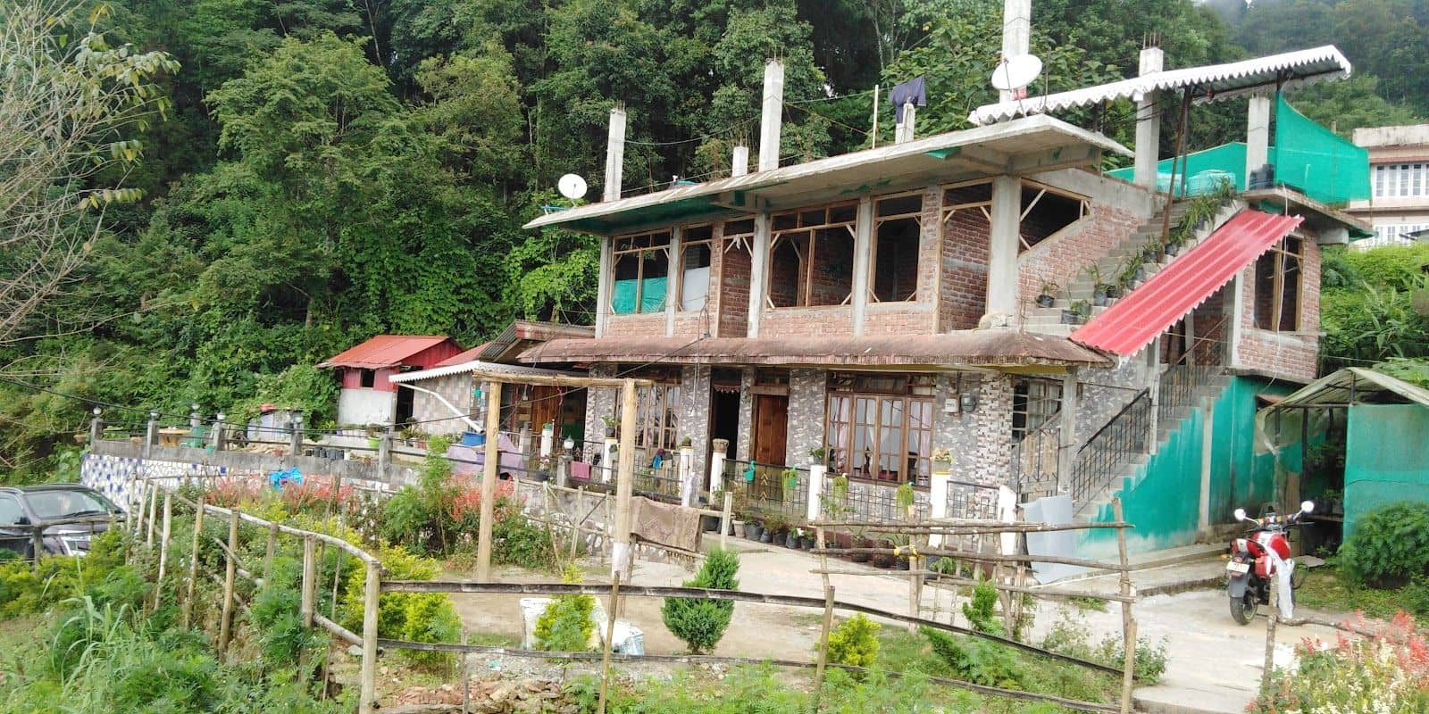 Gateway to Serene MountainLiving - Kalimpong photo 4