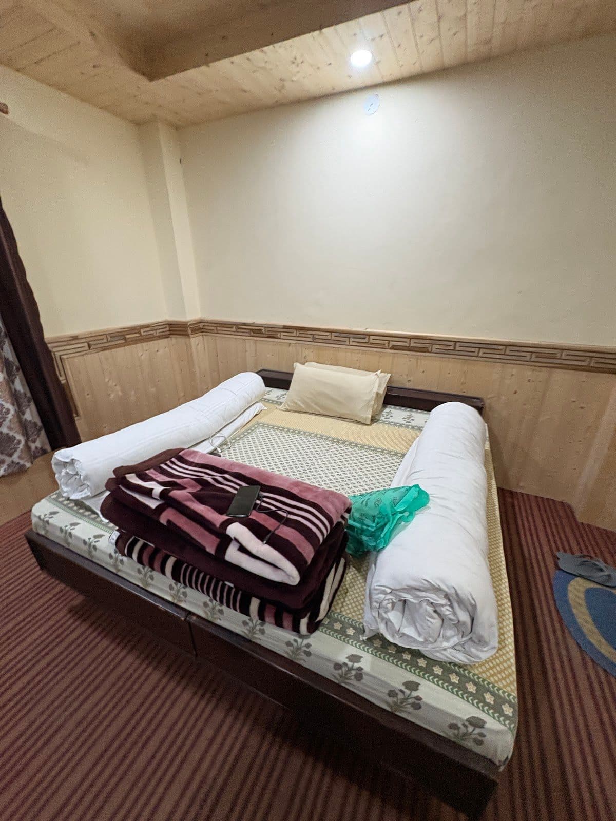 Homestay by Lake w/ Village Walks, HP in Nako, HP 8