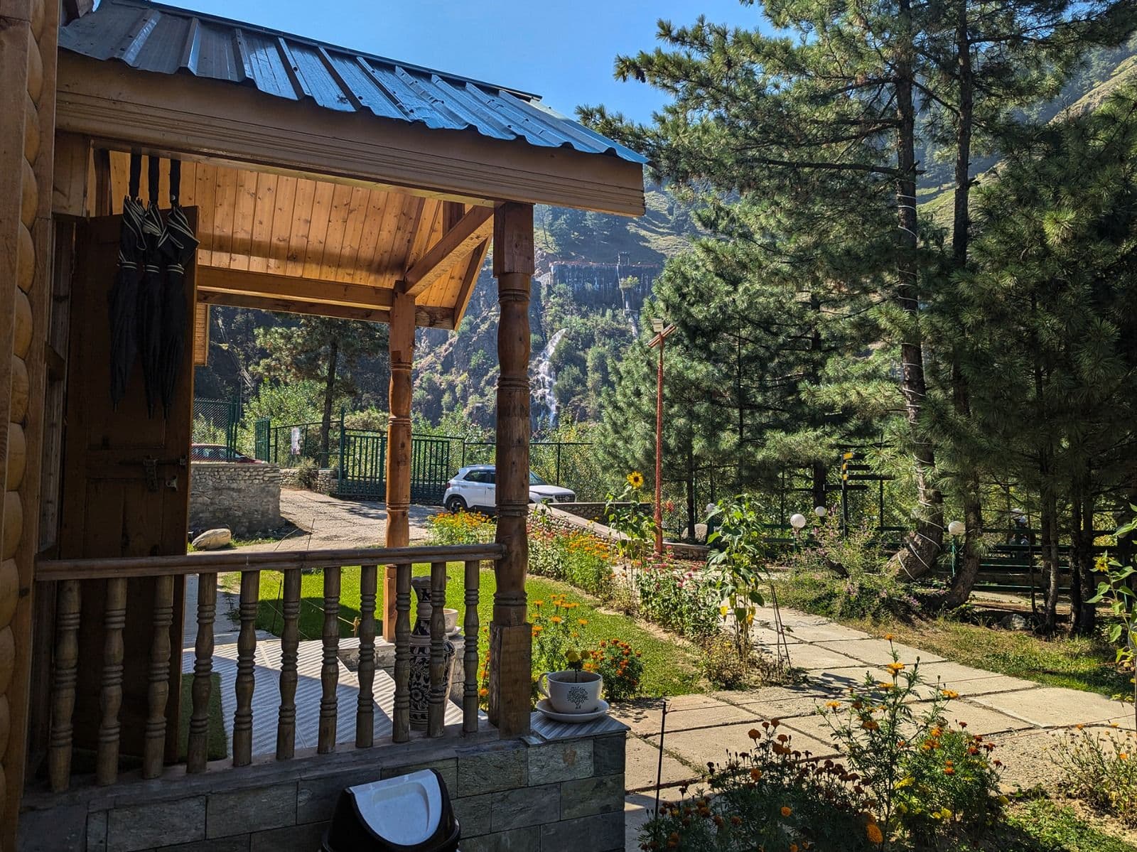 Waterfall Villa w/ Snowfall Views, Jammu & Kashmir in Jammu and Kashmir 1