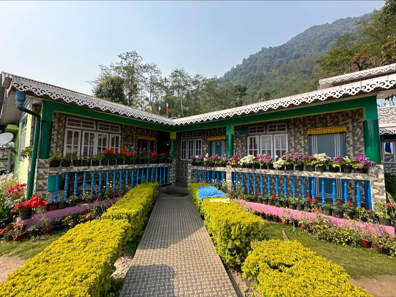 Kanchenjunga Views Homestay w/ Local Meals, Sikkim - Yuksom photo 3