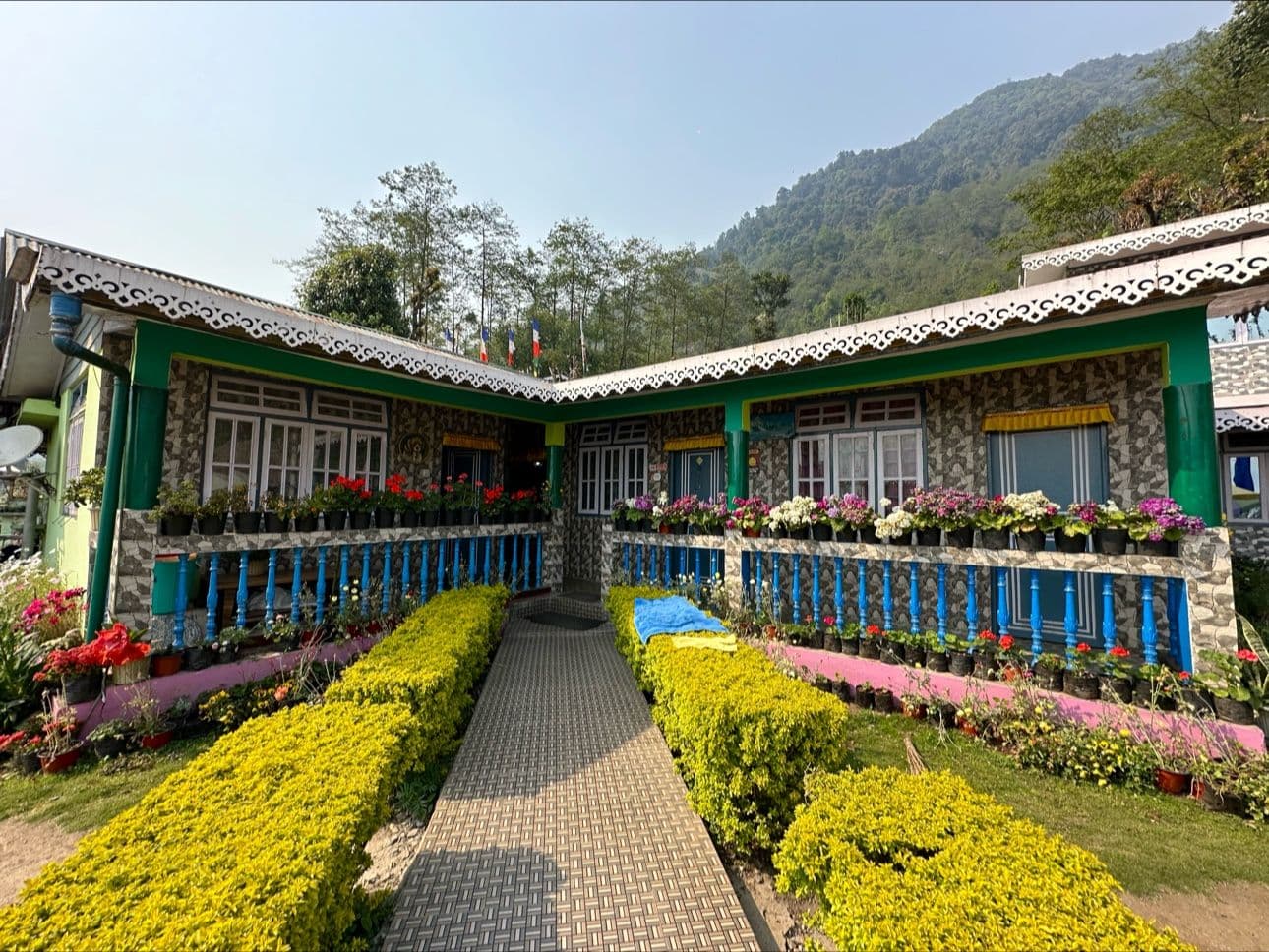 Kanchenjunga Views Homestay w/ Local Meals, Sikkim in Yuksom 2