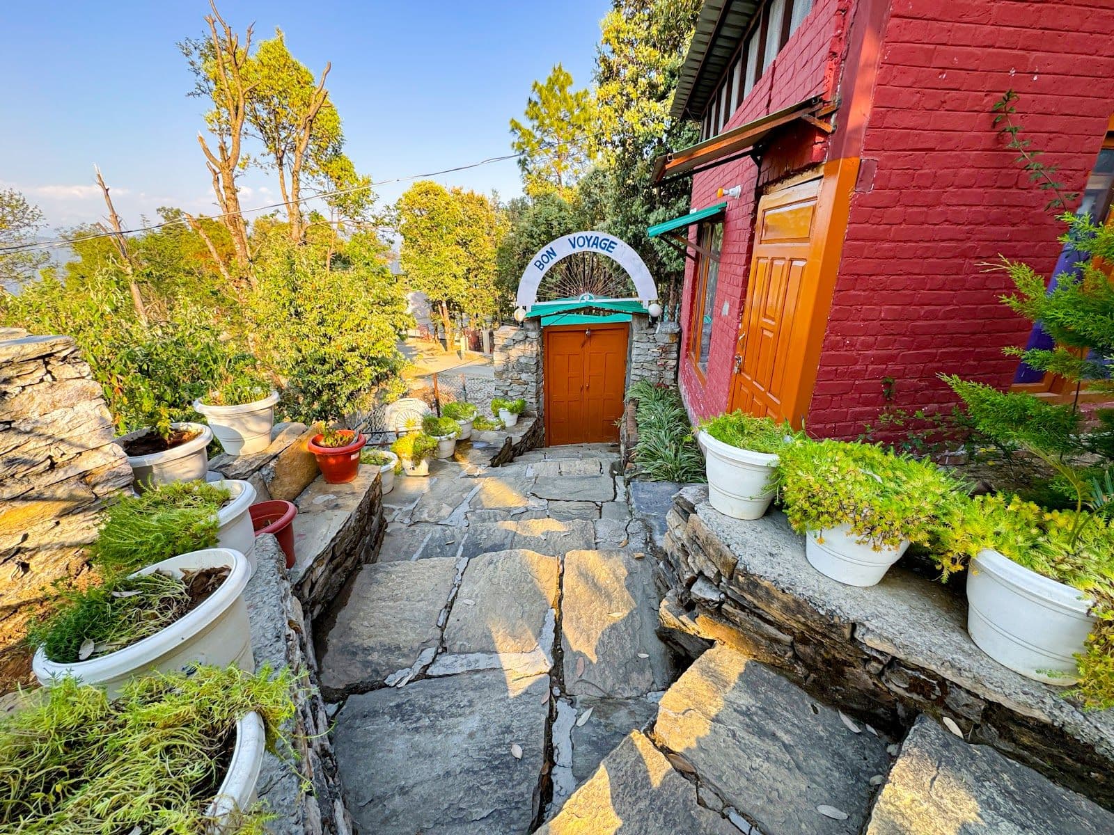 Mountain Homestay w/ Panchachuli Views in Arari, Uttarakhand 1