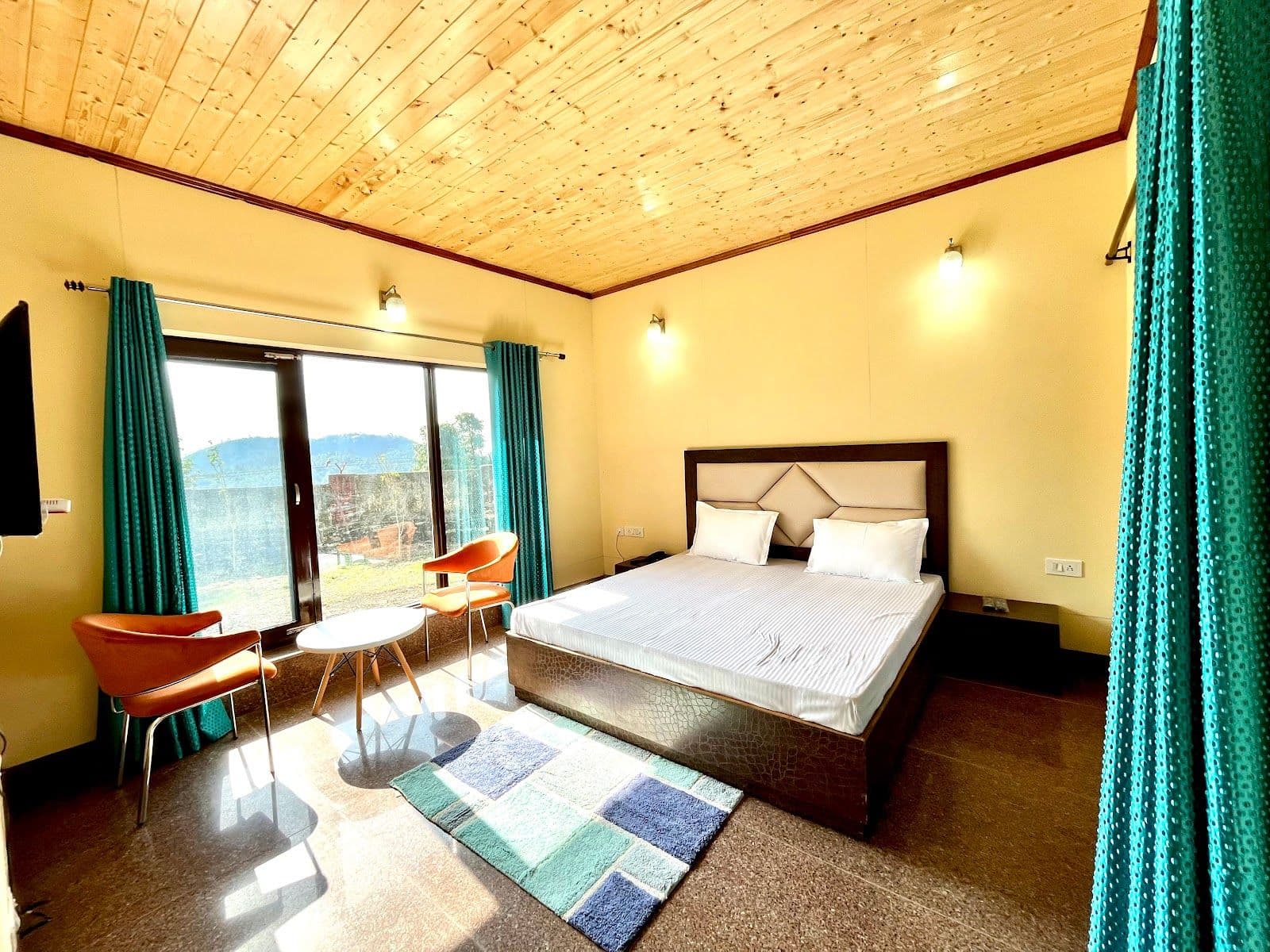 Himalayan View Homestay, Forest Trails & Meals, UTK in Uttarakhand, Chaukori 2