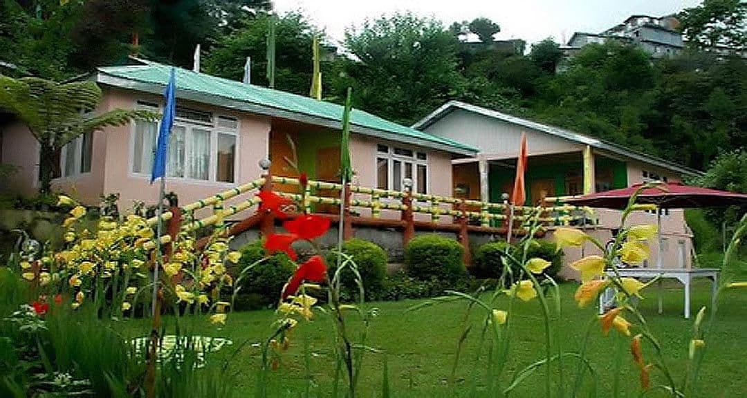 Kanchenjunga View Homestay w/ Eco Vibe in Kaluk, Sikkim 1