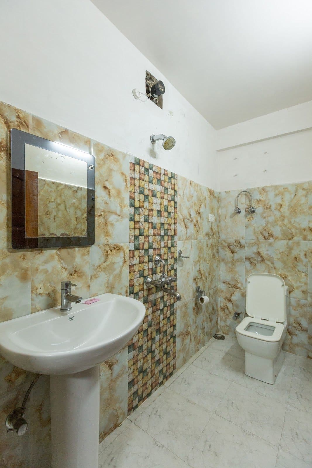 Bonnie Guest House in Shillong, Meghalaya 8