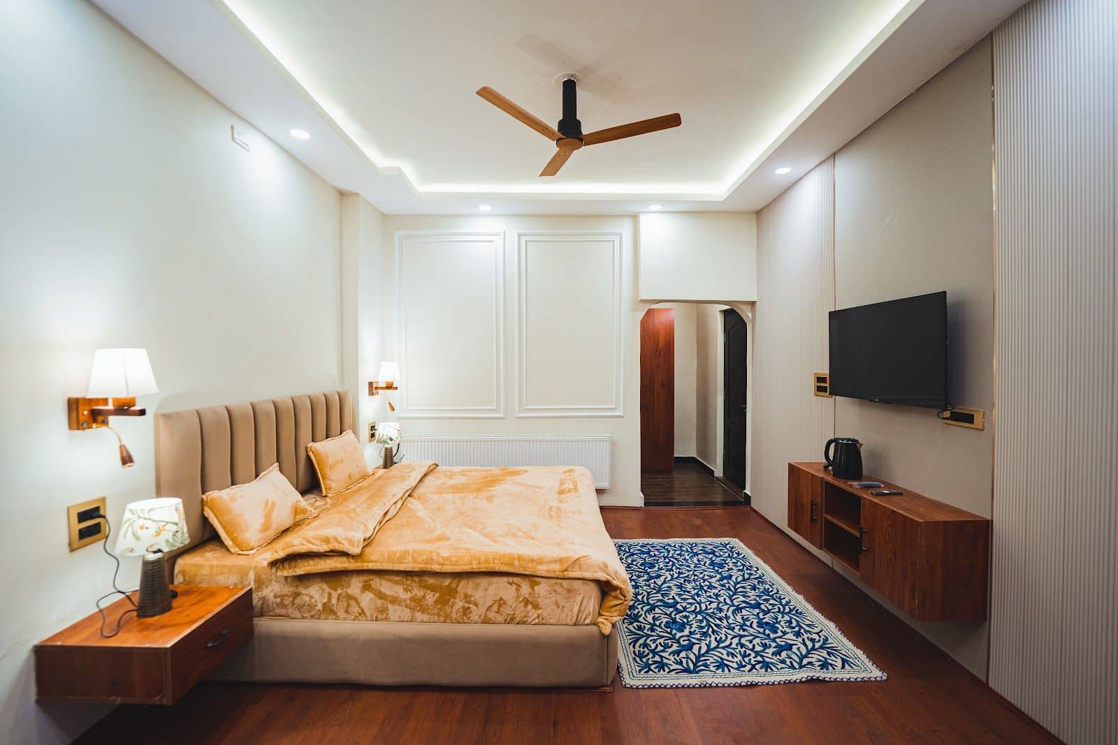 Cottage w/ Hospitality, Kashmir - Tangmarg, Kashmir photo 3