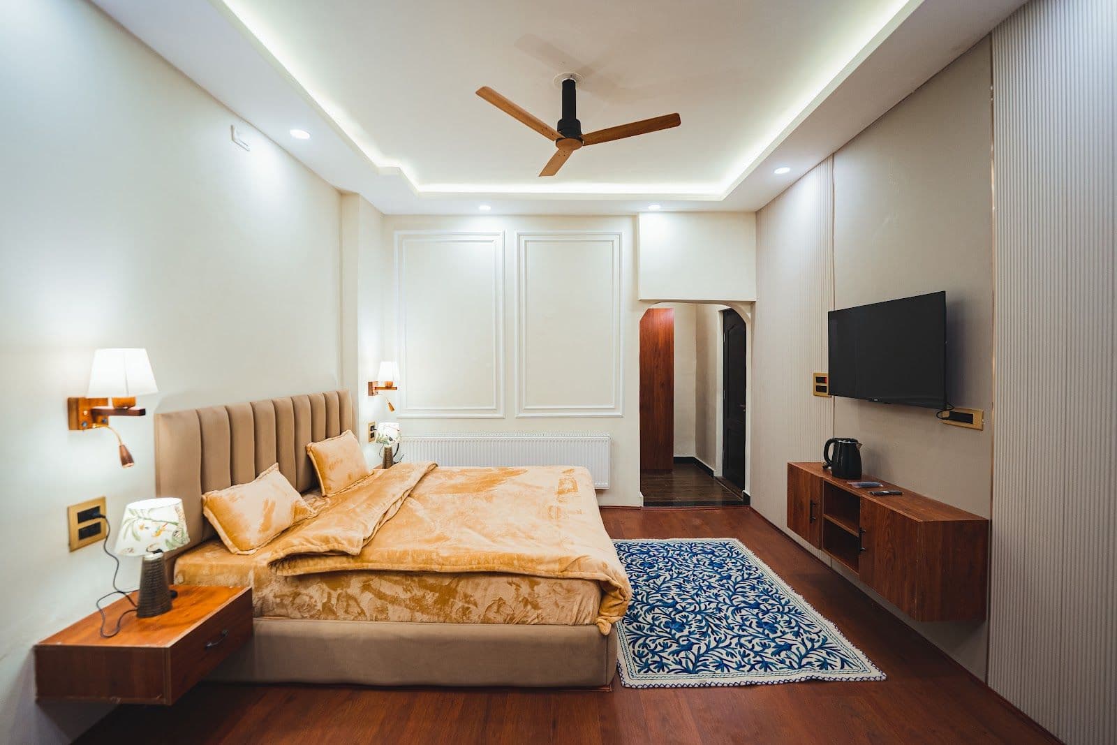 Cottage w/ Hospitality, Kashmir in Tangmarg, Kashmir 2