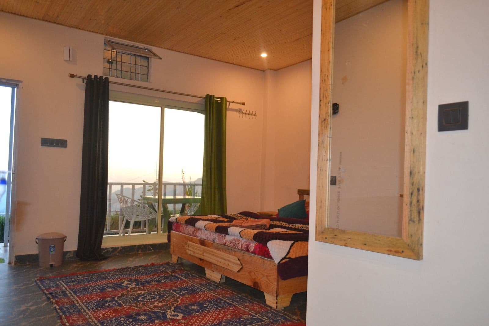 Cottage w/ Balcony Views & Greenery, UT in Uttarakhand 2