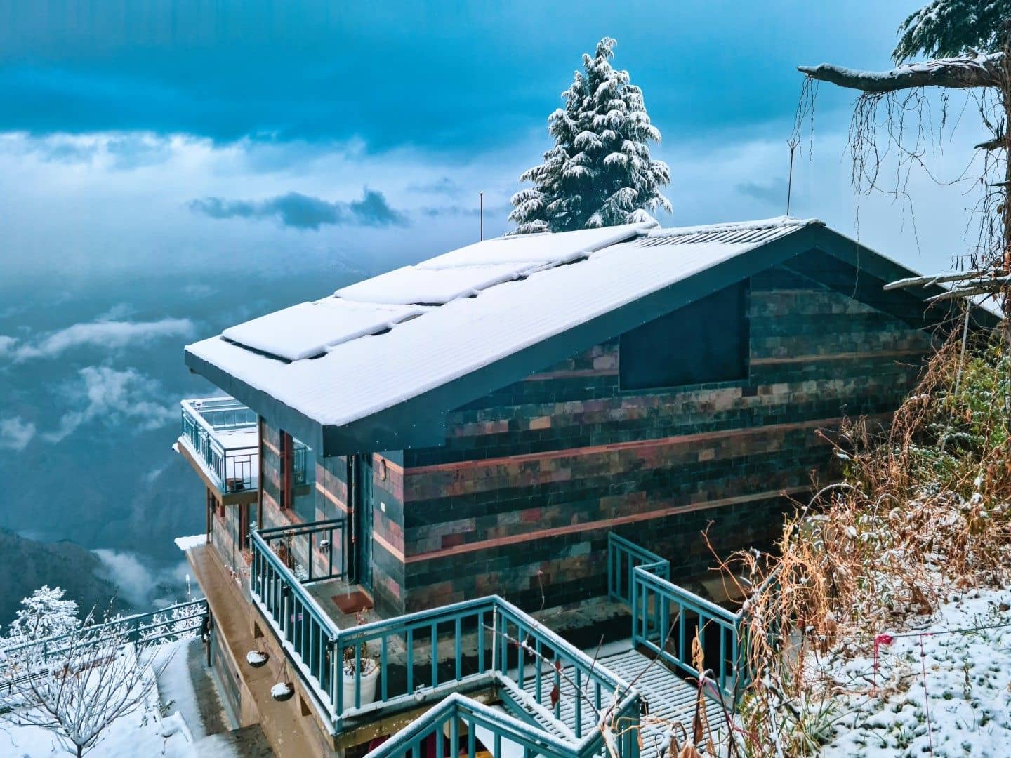 Himalayan Homestay w/ Gourmet Meals & Views, HP - Saroga, HP photo 5