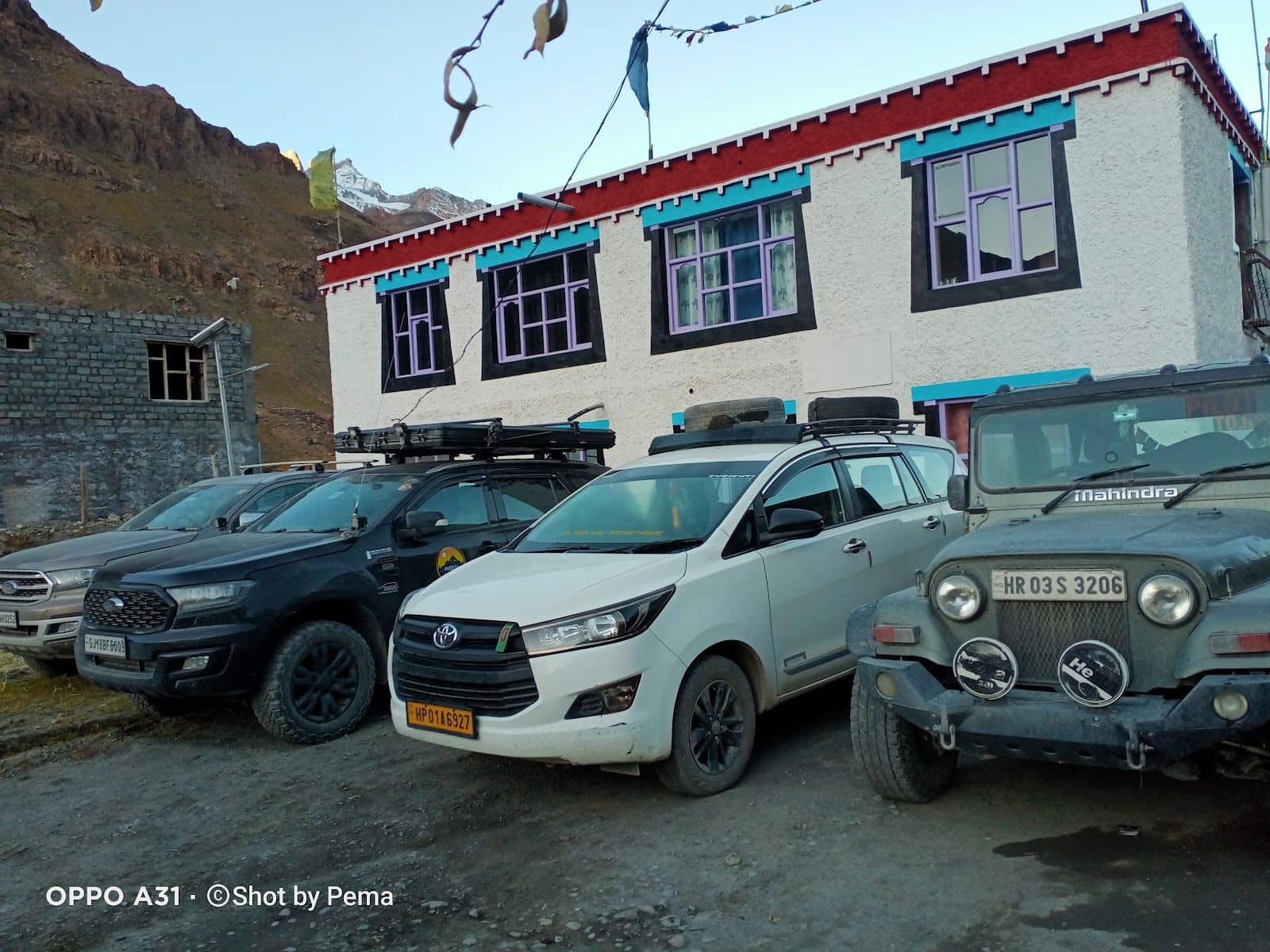 Mountain Homestay w/ Home Meals & Views, HP - Dhar Dindi, HP photo 4