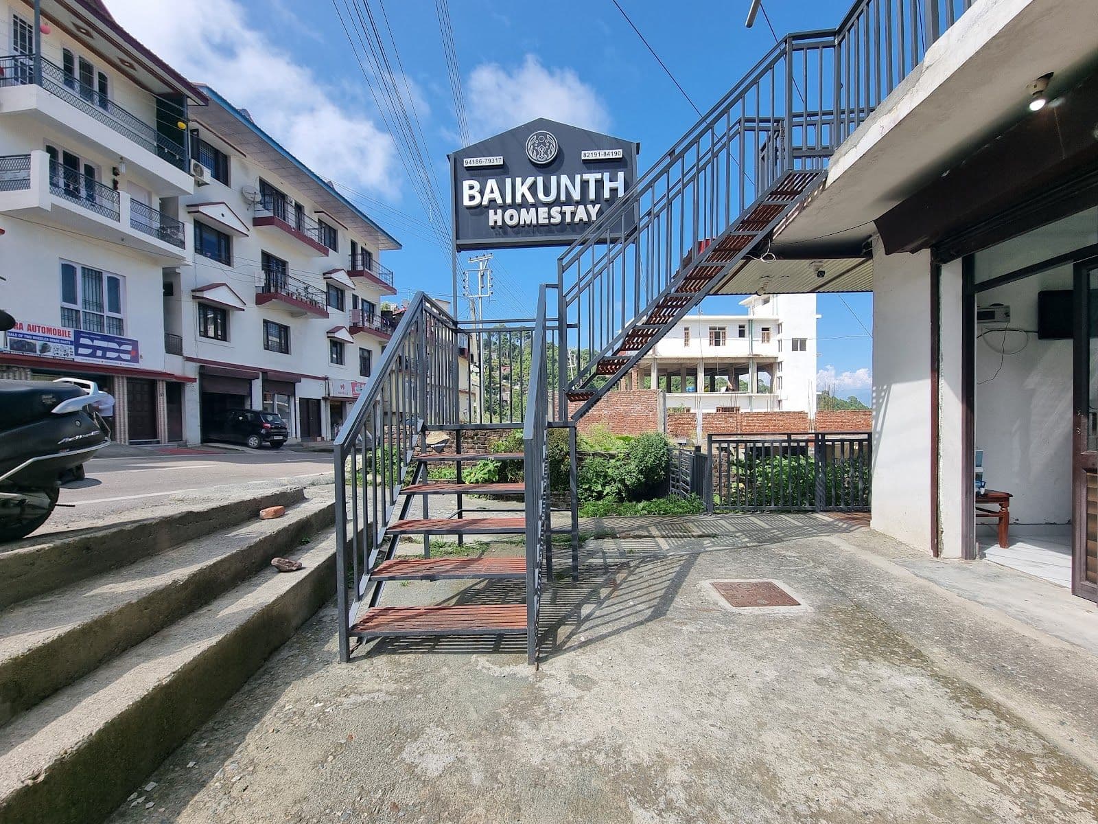 Homestay w/ Pir Panjal Views & Home Meals, HP in Dalhousie, HP 1