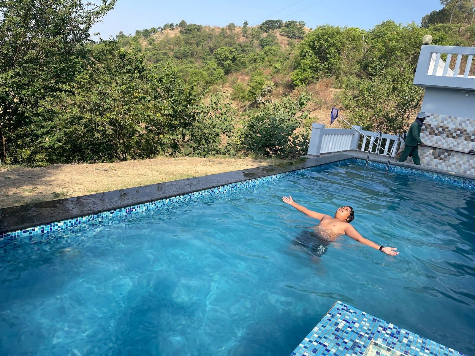 Mountain Resort w/ Valley Views & Home Meals, HP - Anji Brahmana, HP photo 4