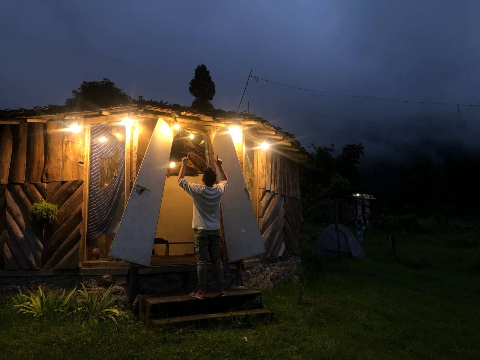 Himalayan & Stay w/ Warm Hosts & Bonfire - Sikkim, Yuksom photo 3