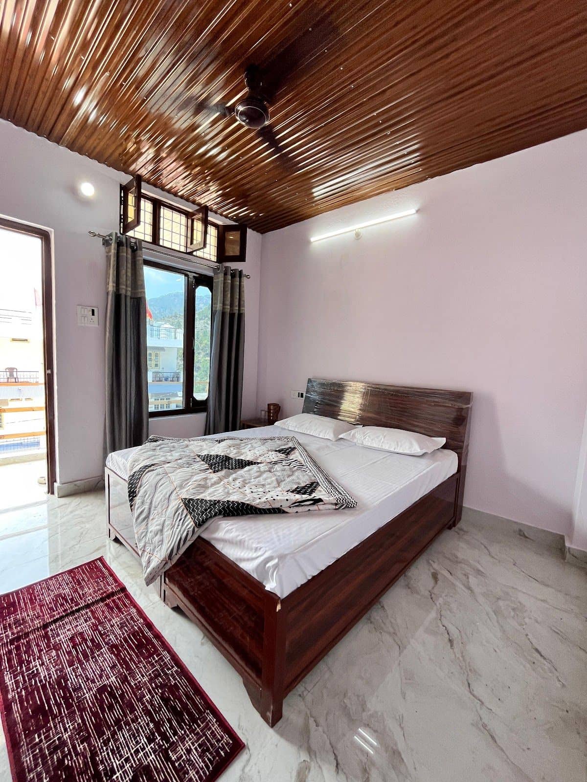 Clean Homestay w/ Homely Food & Staff, Uttarakhand - Barkot, Uttarakhand photo 3