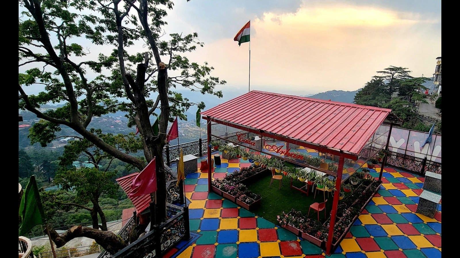 7BR Villa, Delicious Meals & Winterline Views, UK in Uttarakhand 8