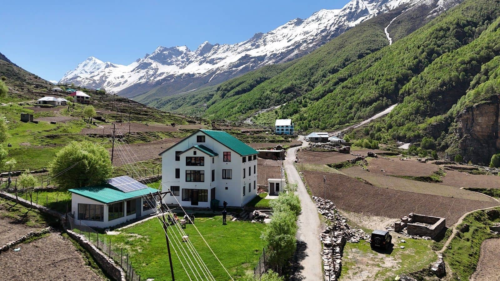 Authentic Homestay w/ Home Meals & Treks, HP - Rusmas, HP