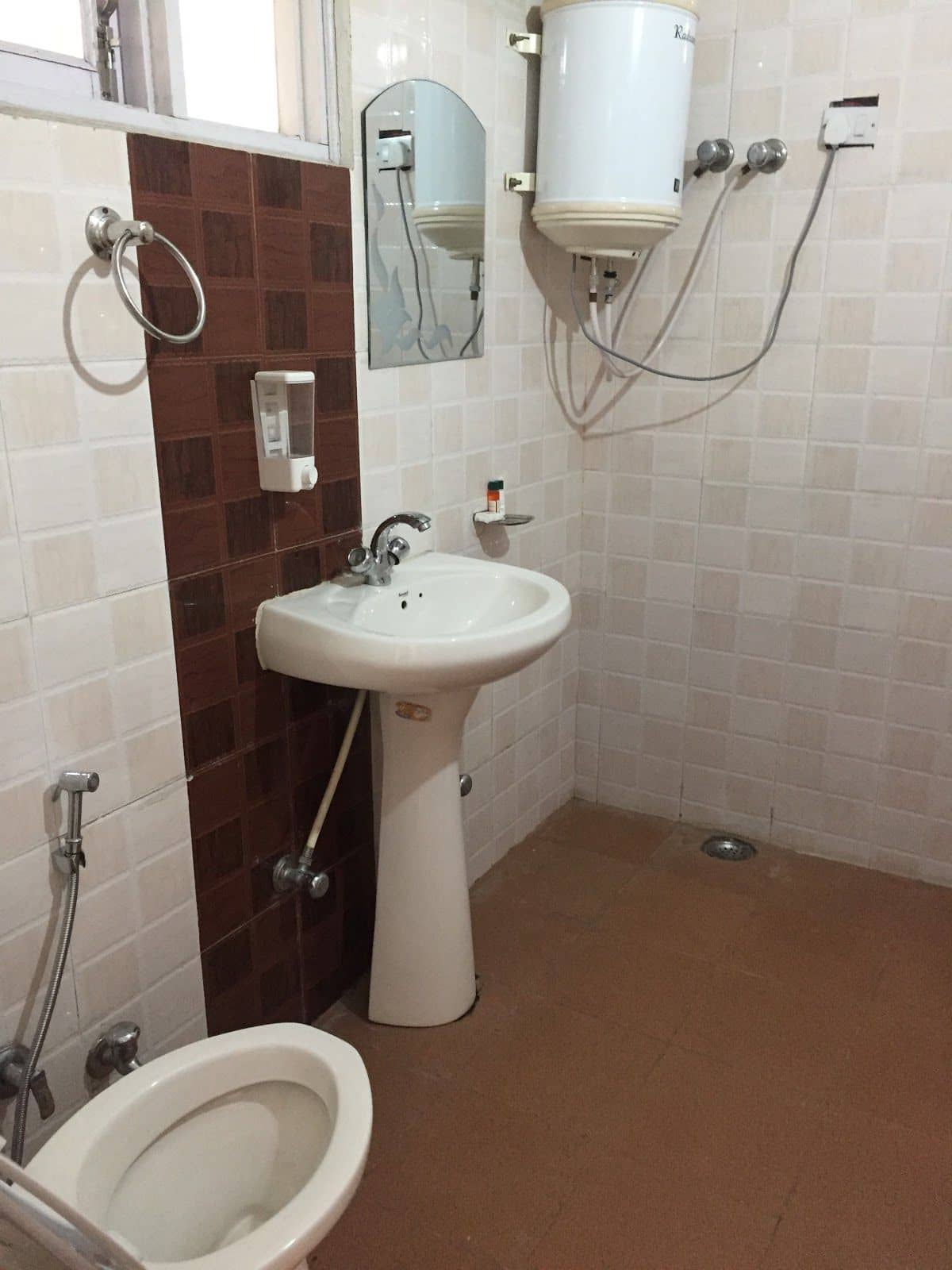 Hillside Villa w/ & Home Meals, HP - Himachal Pradesh photo 5