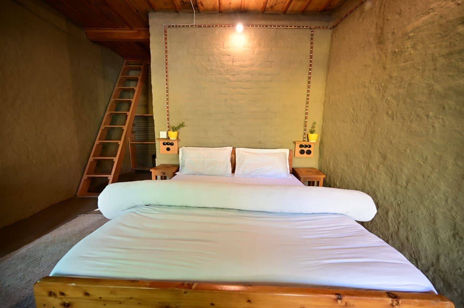 Wood & Cottage w/ Home Meals, HP - Jari, HP photo 5