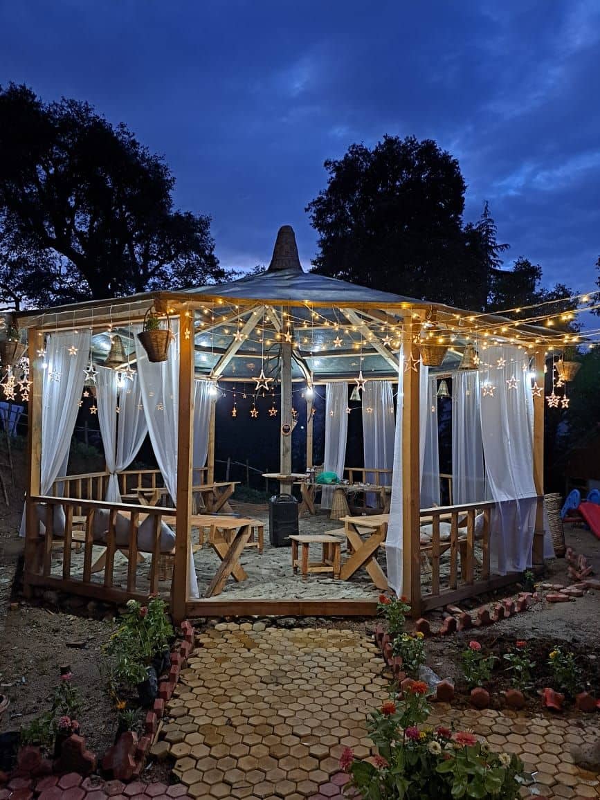 Family Homestay w/ Home Meals & Treks, HP - Shangarh, Himachal Pradesh