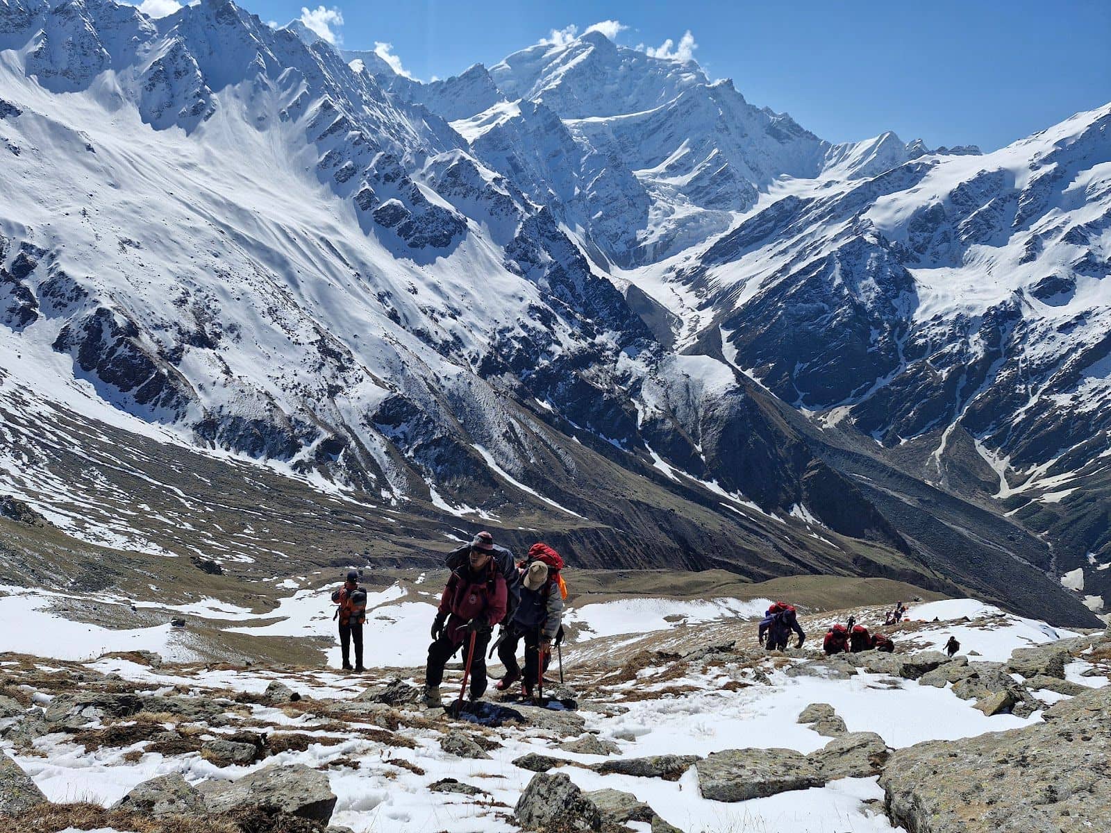 Homestay w/ Mountain Views & Home Meals - Raithal, Uttarakhand photo 5