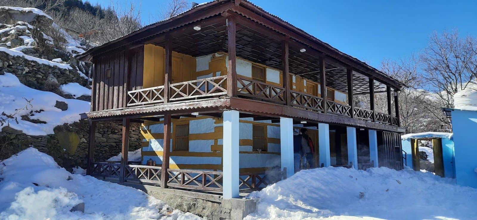 Homestay, Home Meals & Snowfall, UK - Uttarakhand