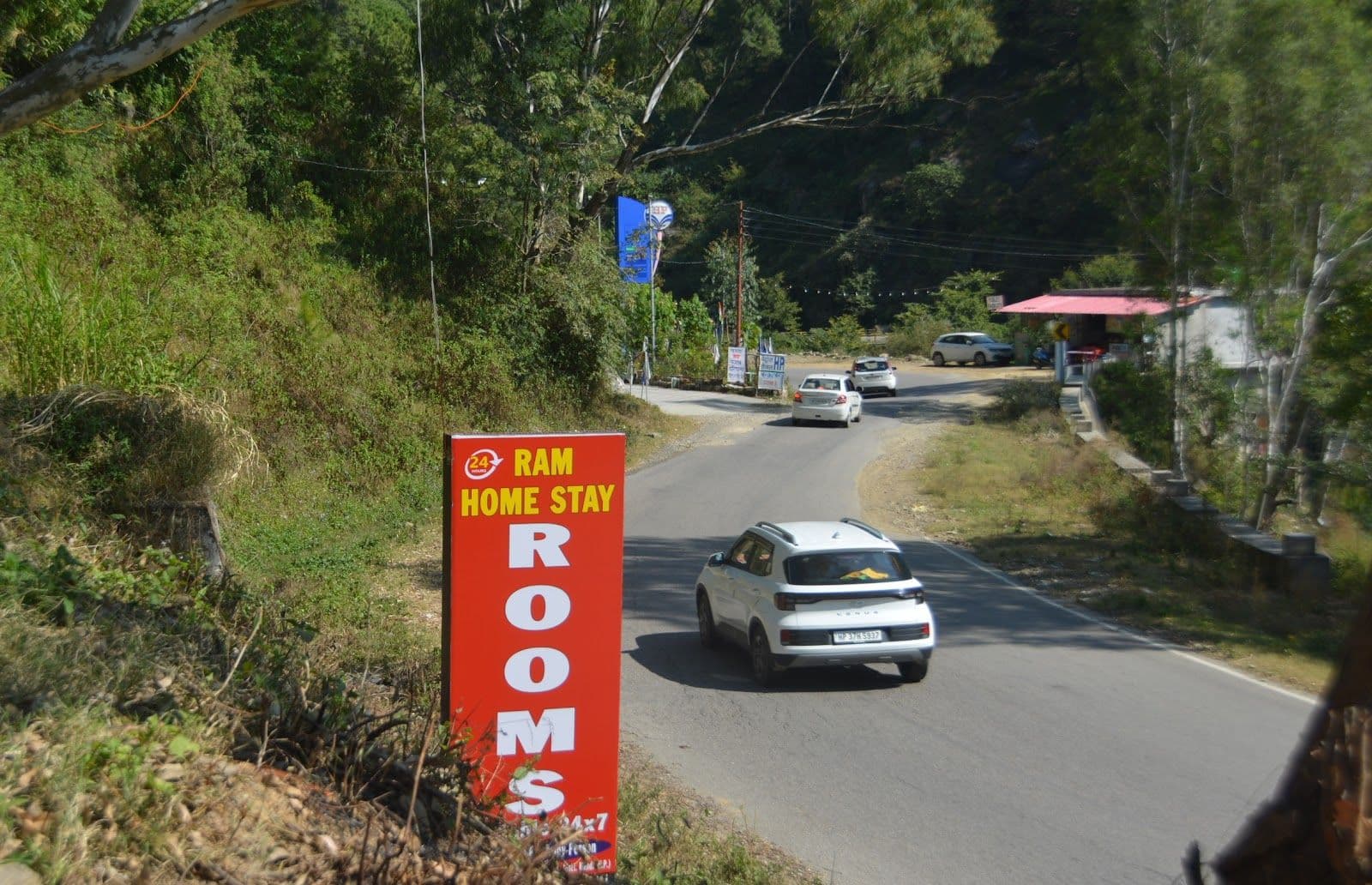 Homestay w/ Home Meals & Clean Rooms, HP in Joginder Nagar, HP 8