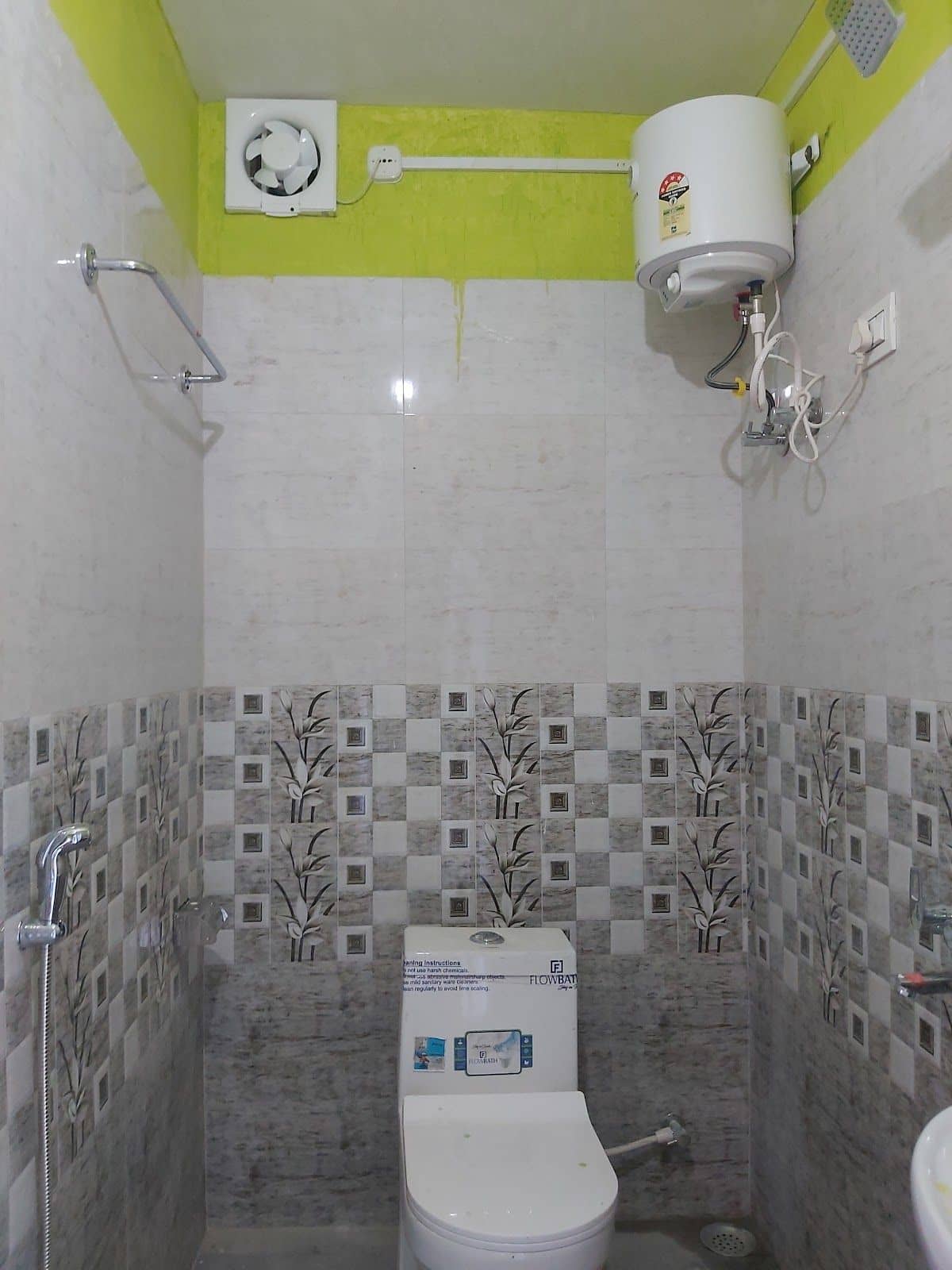 Kurseong Homestay: Sunrise Views & Homely Food - Kurseong photo 4