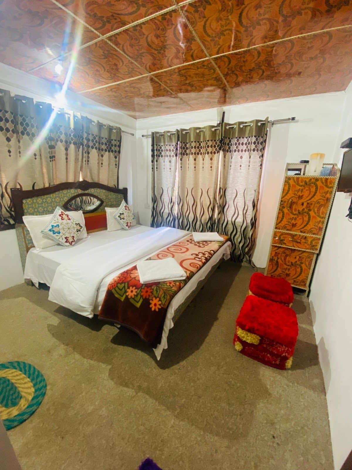 Helpful Staff Guest House w/ Market & Transport, J&K - Jammu & Kashmir, Pahalgam photo 5