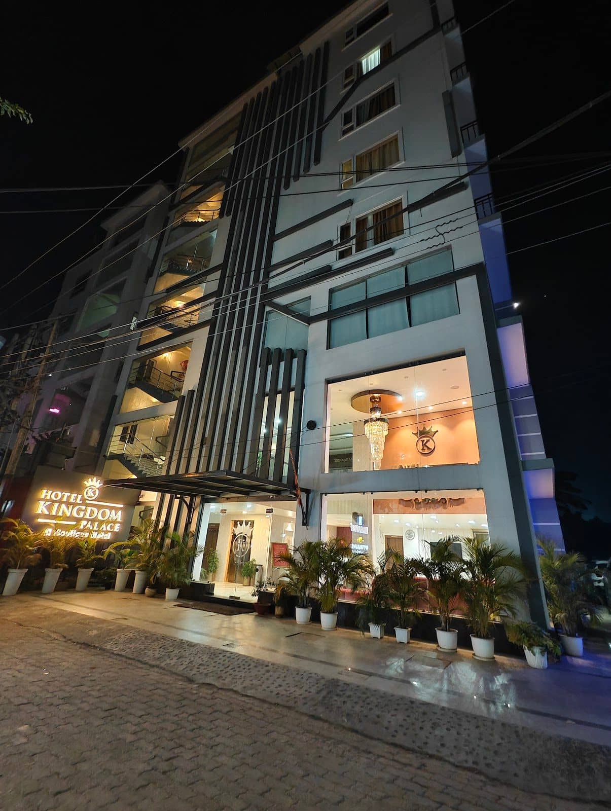 Spacious Homestay w/ Personalized Dinner, Assam - Jorhat