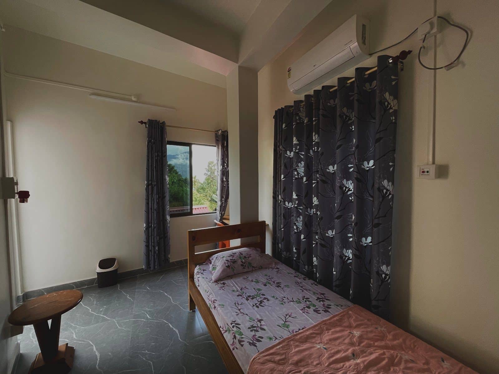 Cottage, Hill Views & Meals, Assam - Assam photo 5