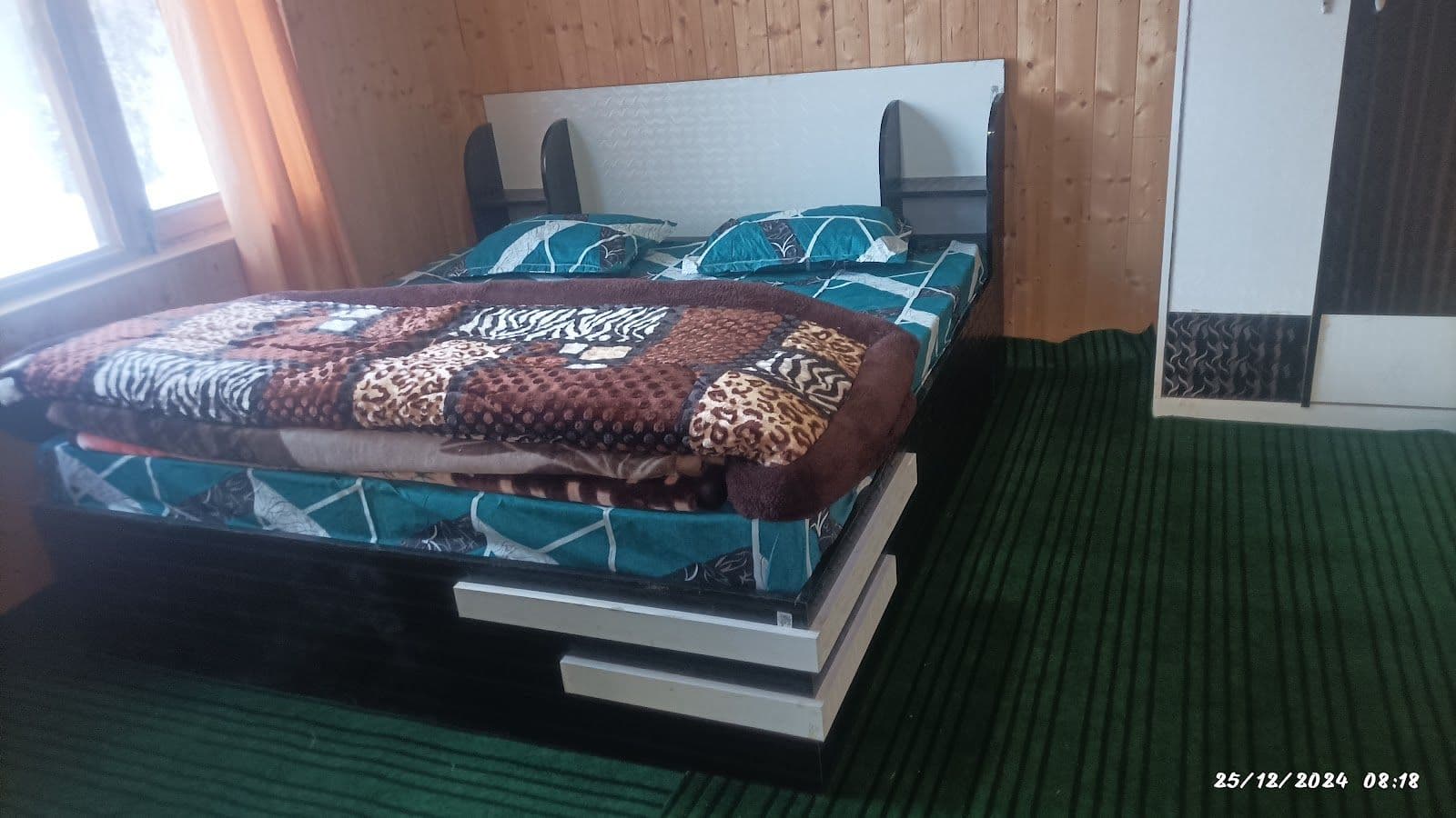 Homestay w/ Warmers & Hot Coffee, HP in Chitkul, HP 2