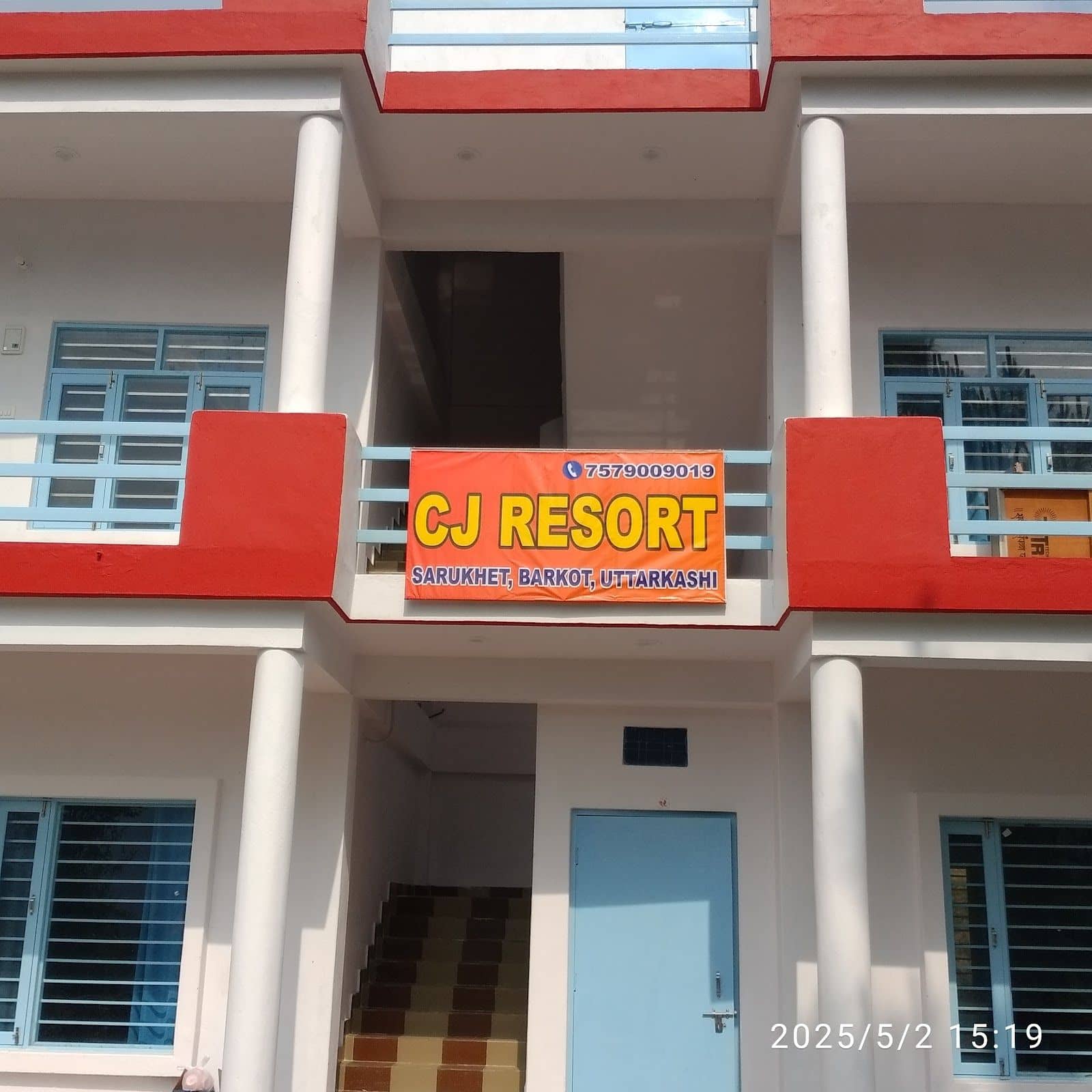 Spacious Homestay w/ Mountain Views, Uttarakhand - Barkot, Uttarakhand photo 4