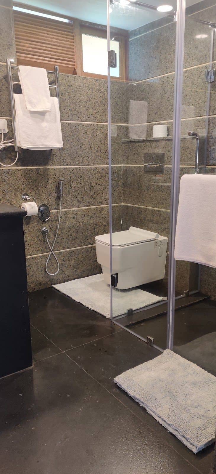 Luxe Country Villa with Modern Charm - Gangtok photo 4