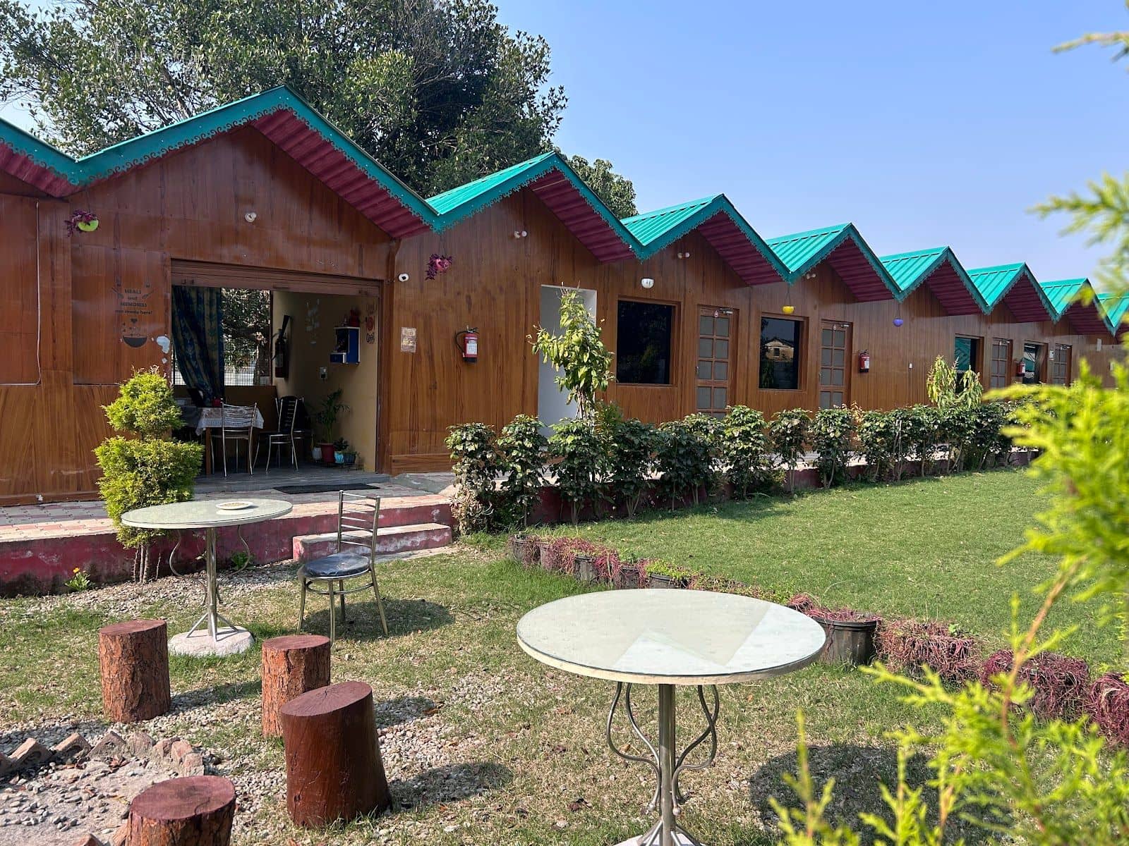 Pet-Friendly Homestay w/ Home Meals, Uttarakhand - Mankandpur, Uttarakhand