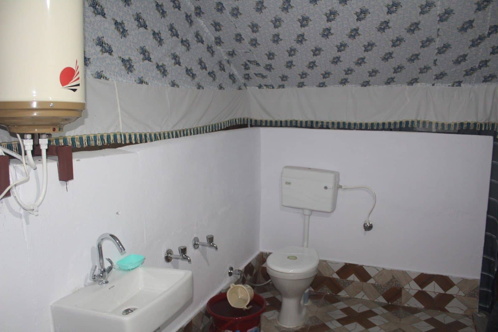 Mountain Tent w/ Bonfire & Views, Uttarakhand - Barkot, Uttarakhand photo 4