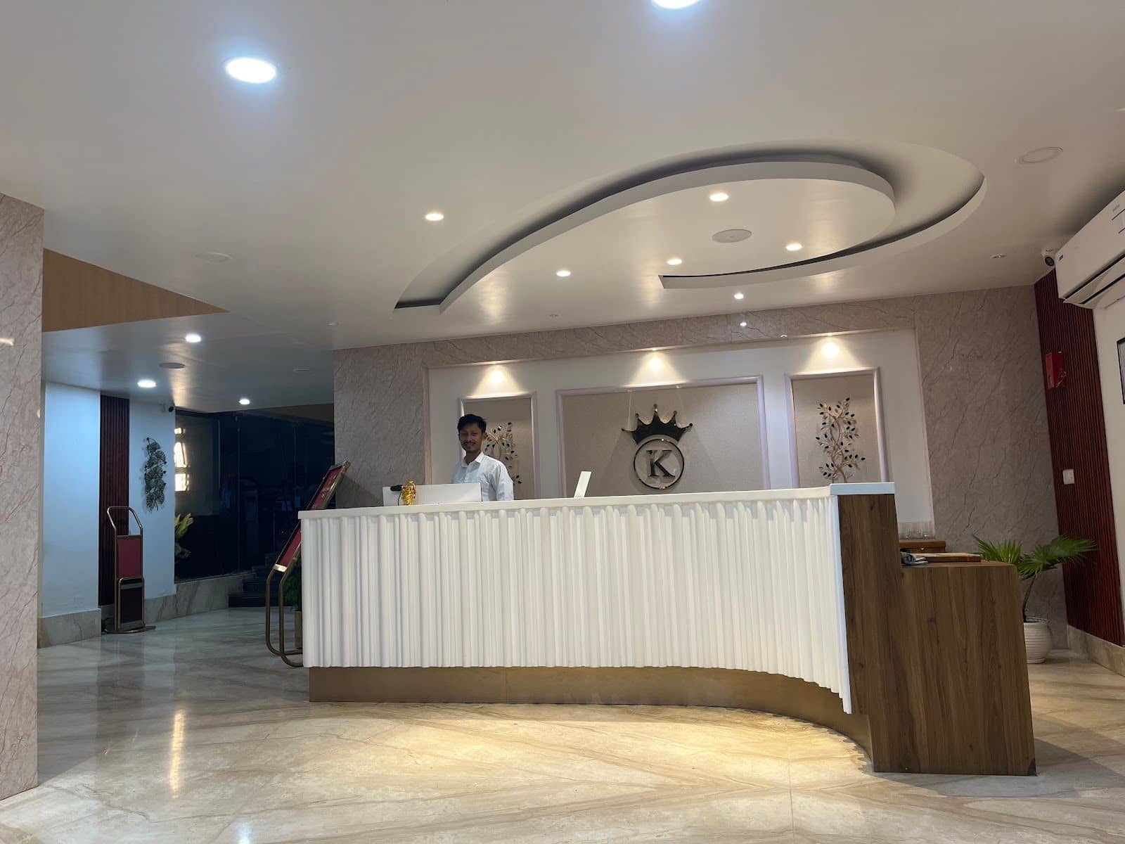 Spacious Homestay w/ Personalized Dinner, Assam - Jorhat photo 5