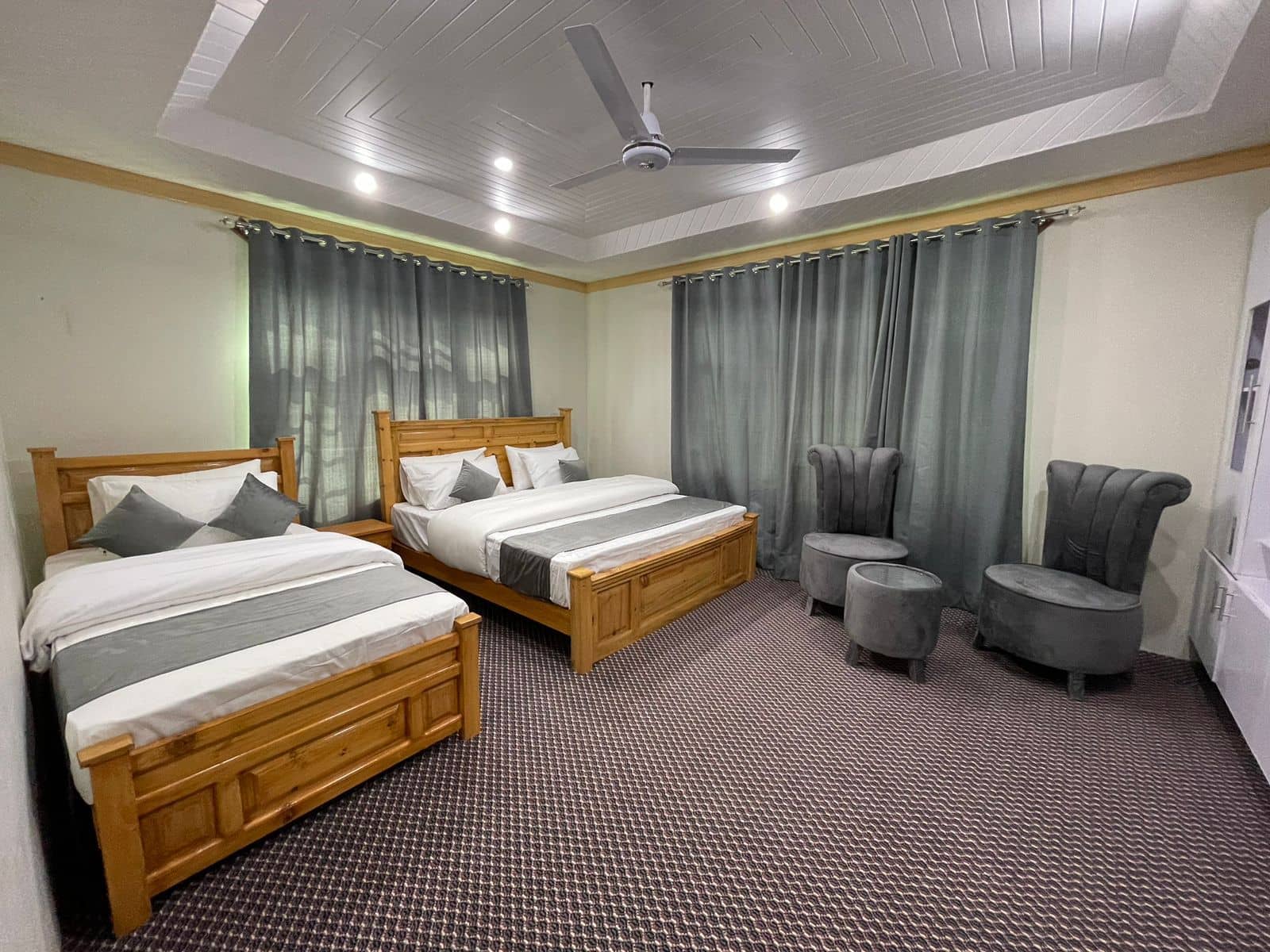 Mountain Homestay w/ Home Meals & Orchard, Gilgit - Skardu, Gilgit photo 3